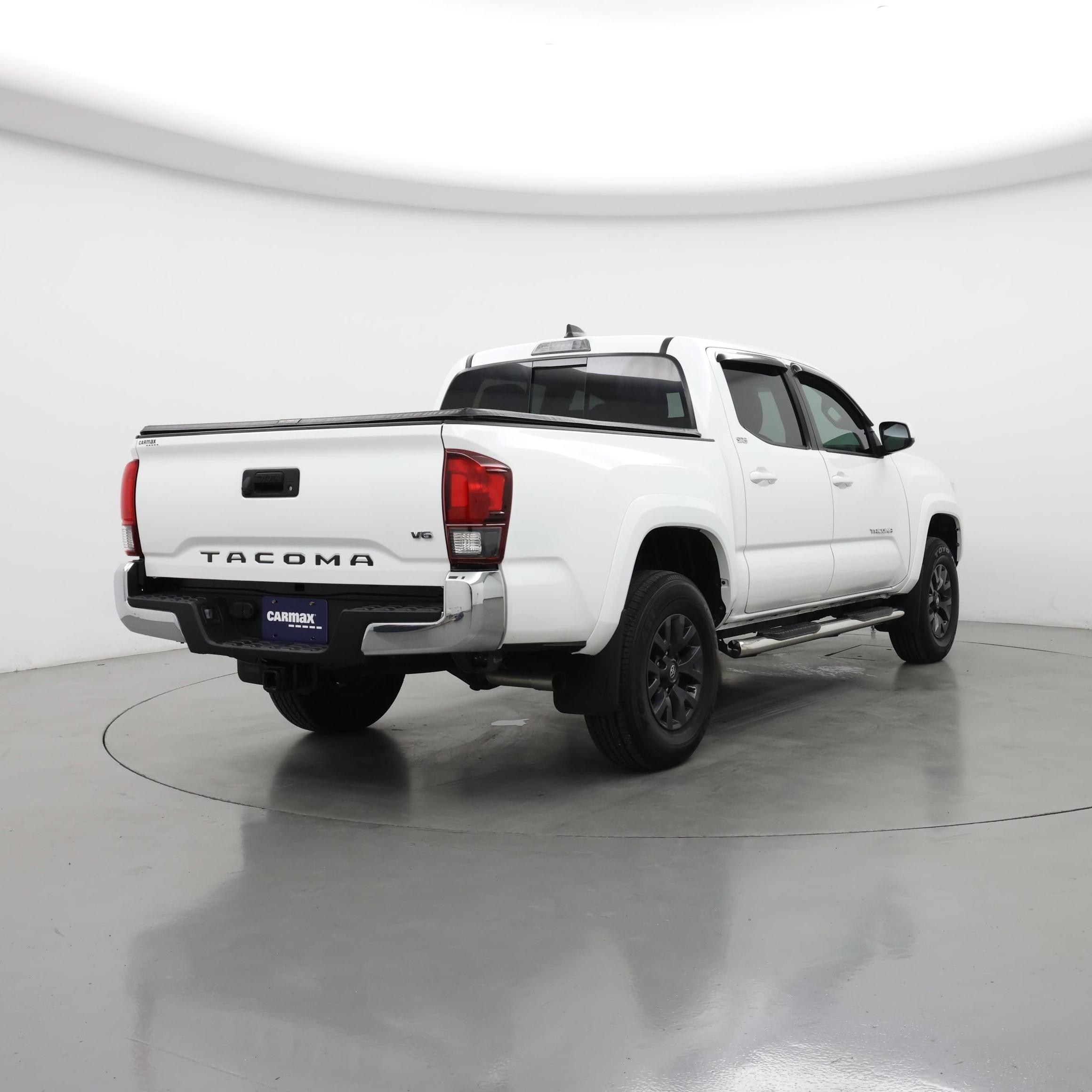 Thumbnail: 2023 Toyota Tacoma - 8