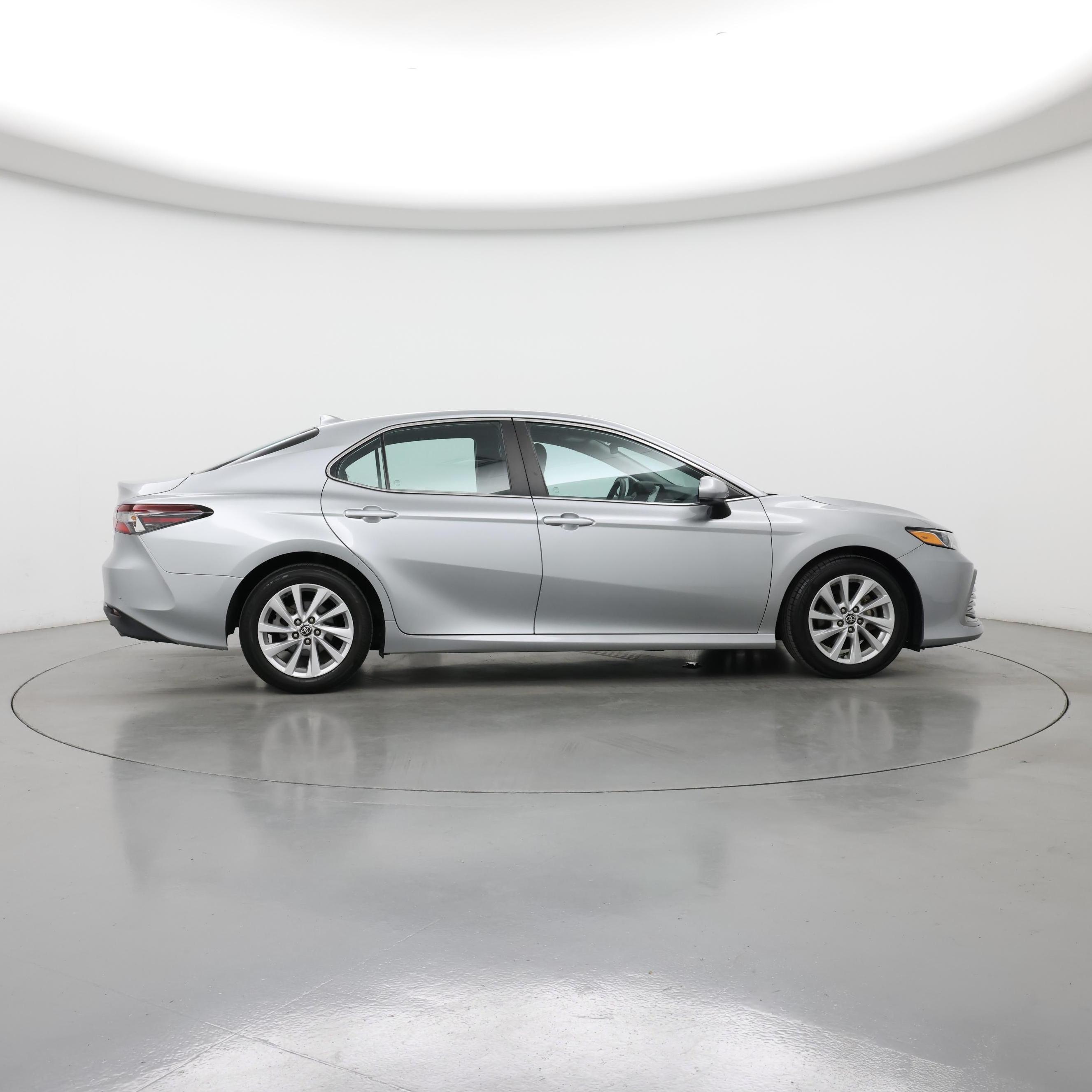Thumbnail: 2021 Toyota Camry - 7