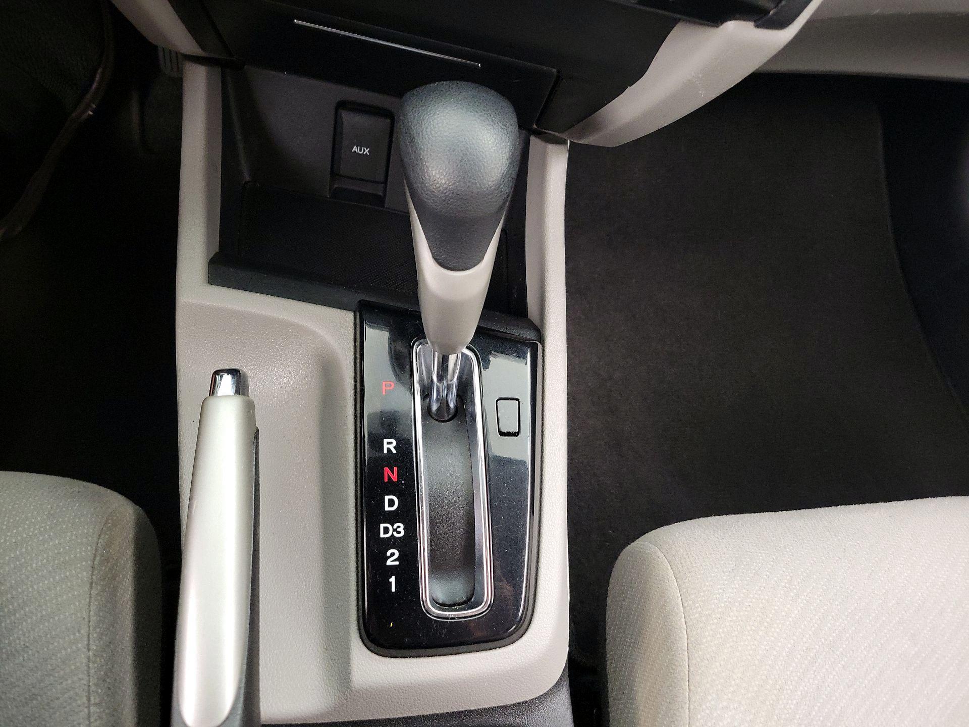 Thumbnail: 2013 Honda Civic - 17
