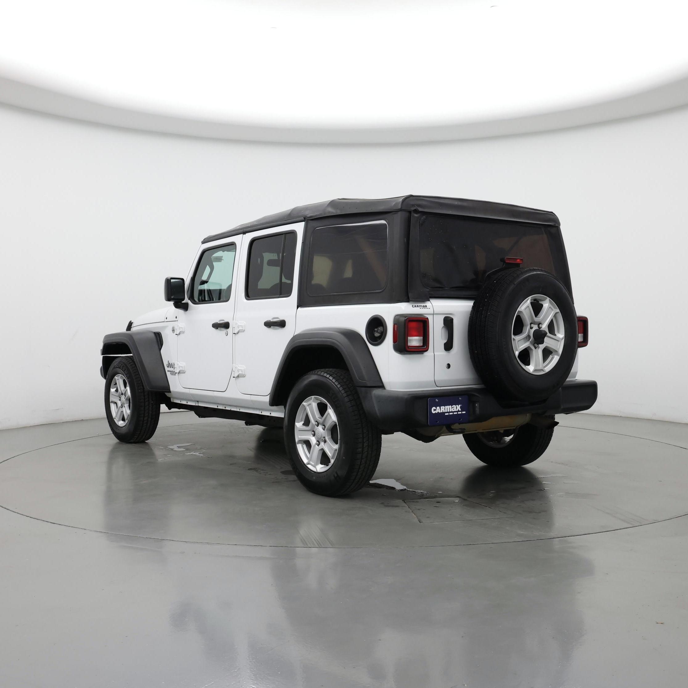 Thumbnail: 2019 Jeep Wrangler - 2