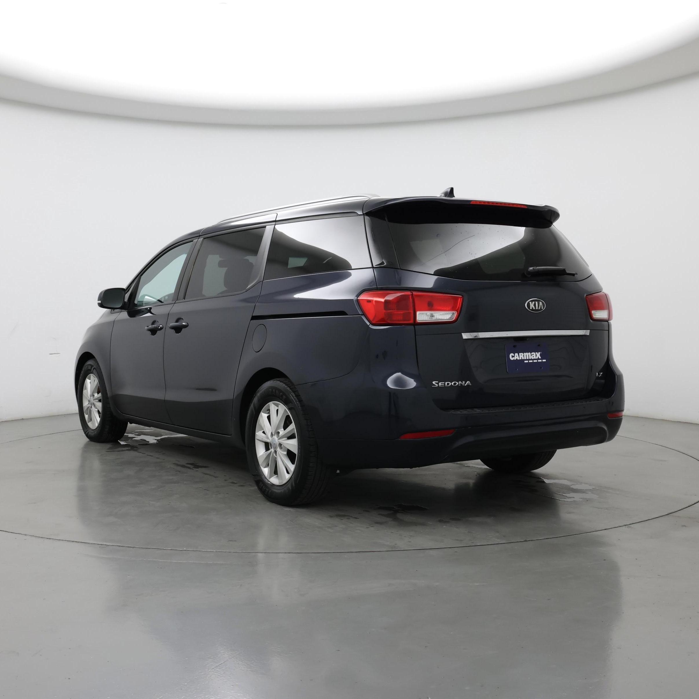 Thumbnail: 2017 Kia Sedona - 2