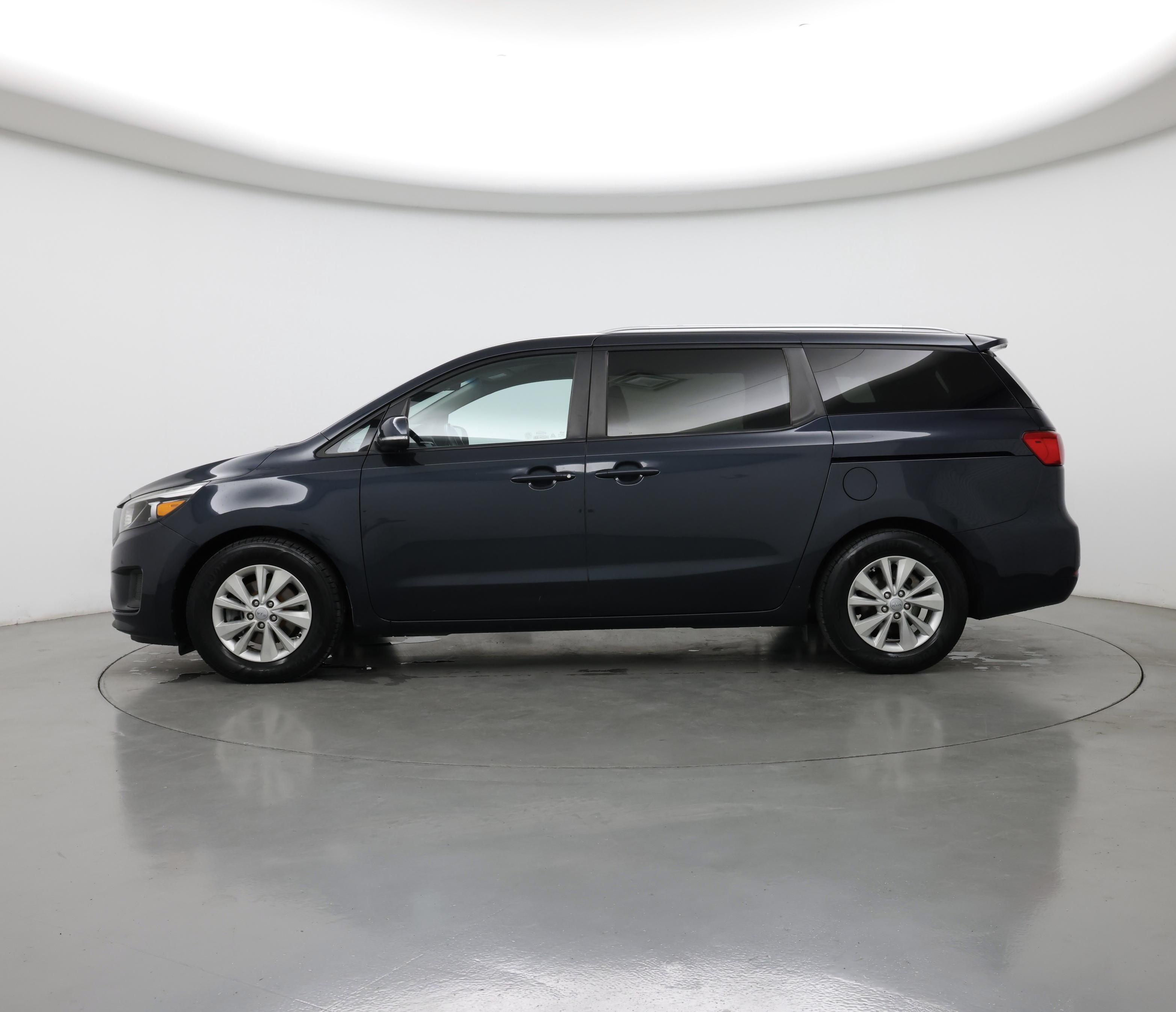 Thumbnail: 2017 Kia Sedona - 3