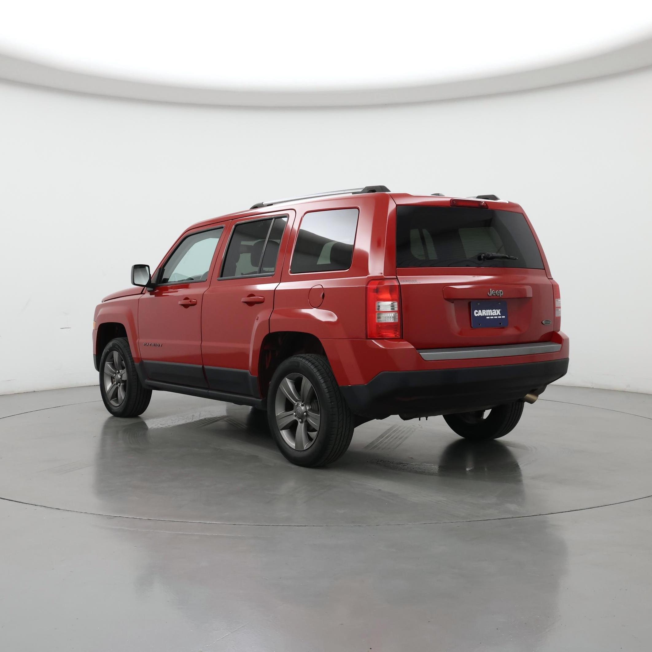 Thumbnail: 2017 Jeep Patriot - 2