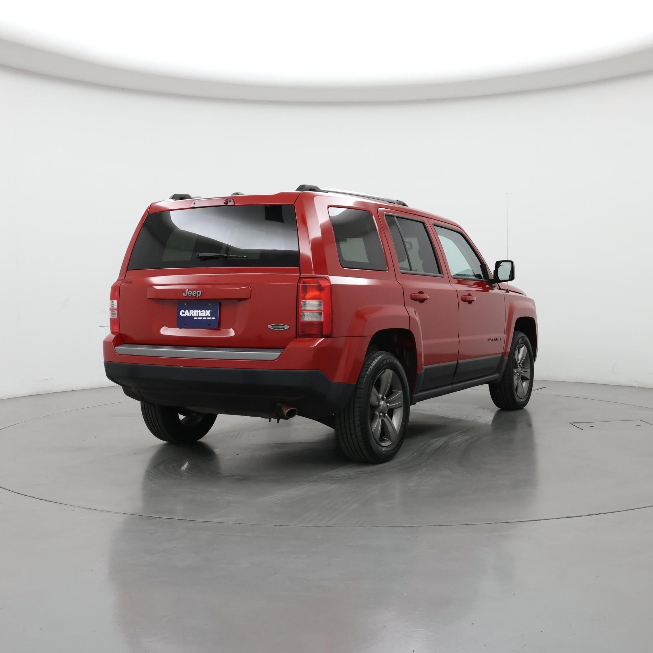 Thumbnail: 2017 Jeep Patriot - 8