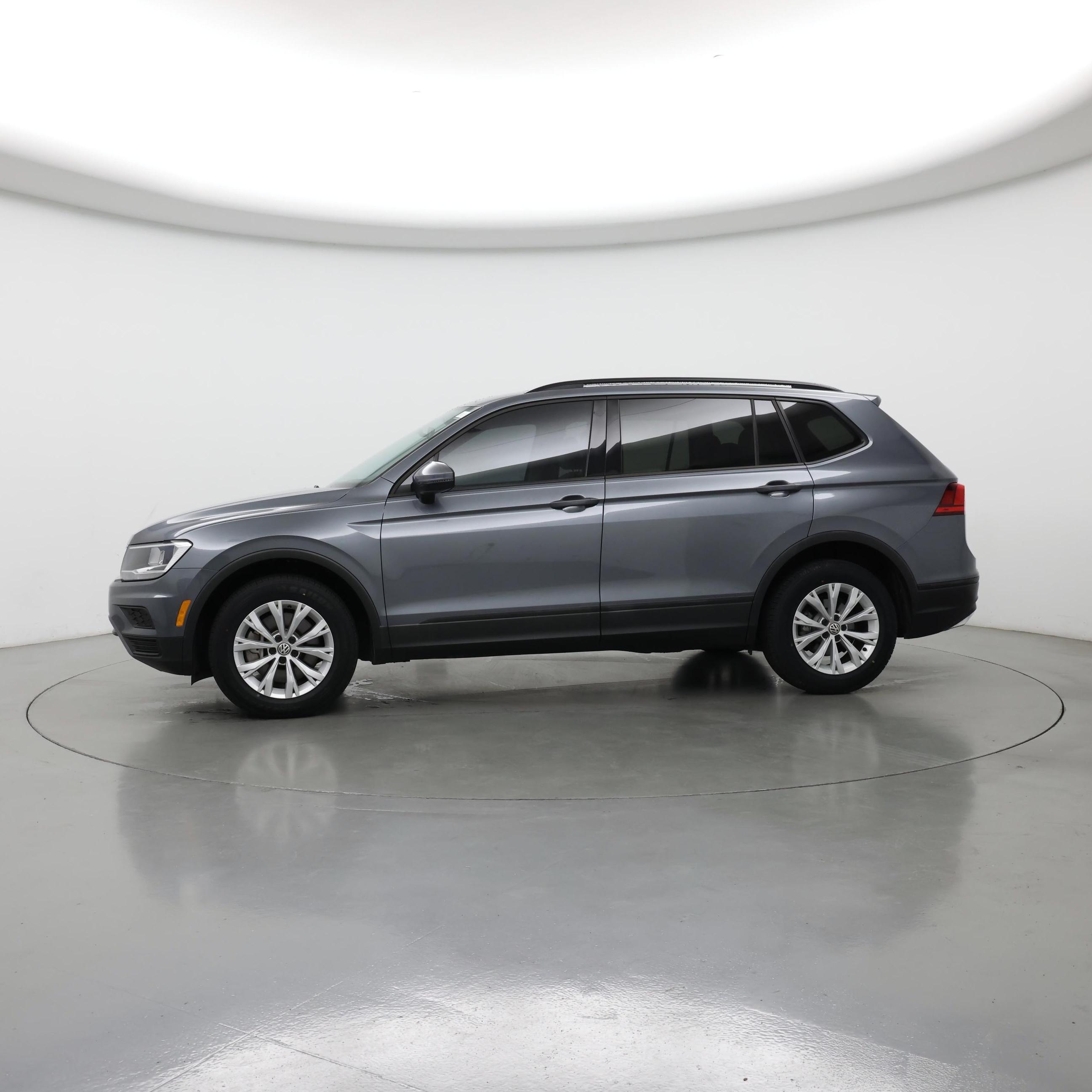 Thumbnail: 2019 Volkswagen Tiguan - 3