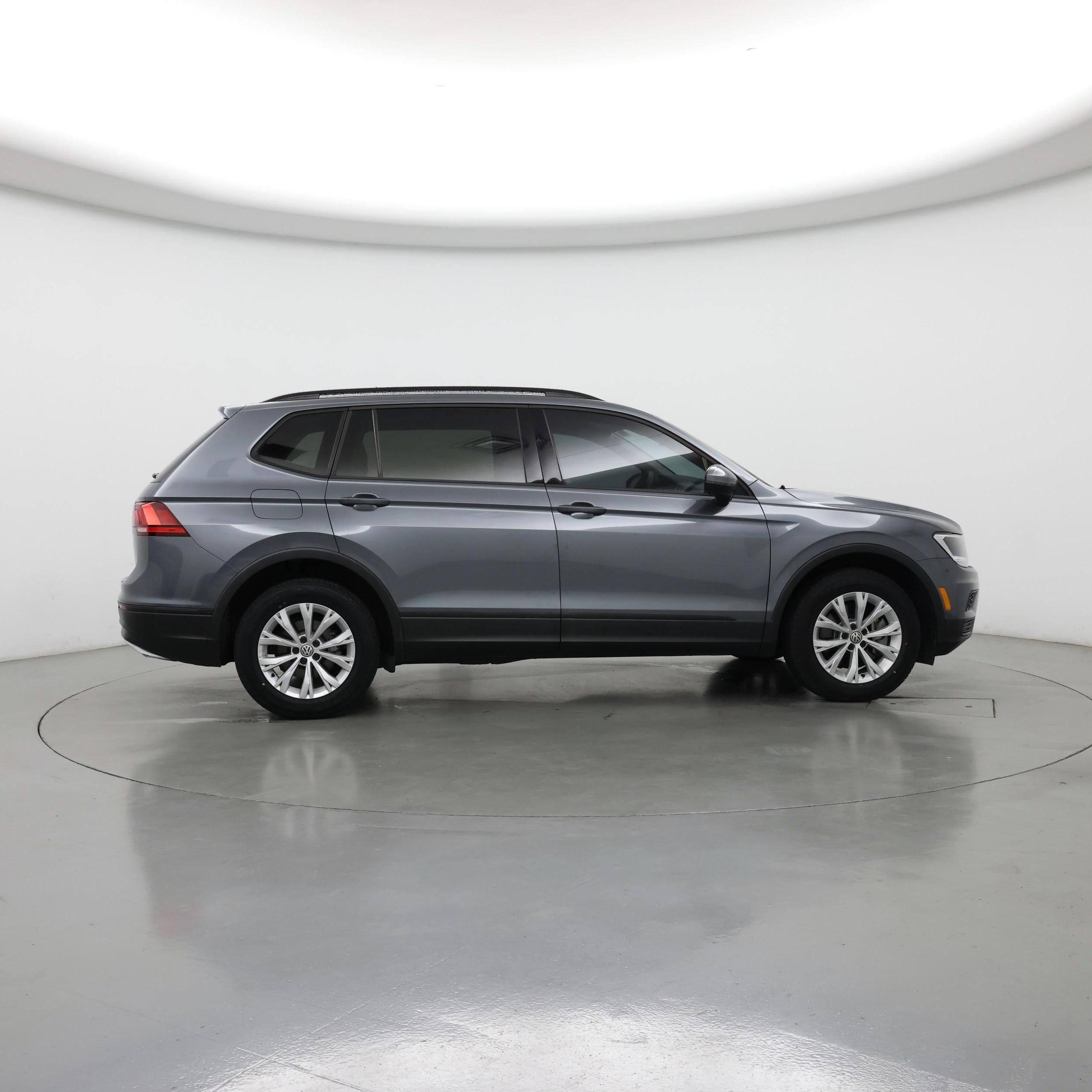 Thumbnail: 2019 Volkswagen Tiguan - 7