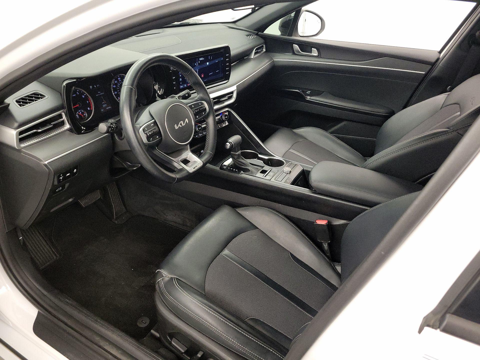 Thumbnail: 2023 Kia K5 - 11