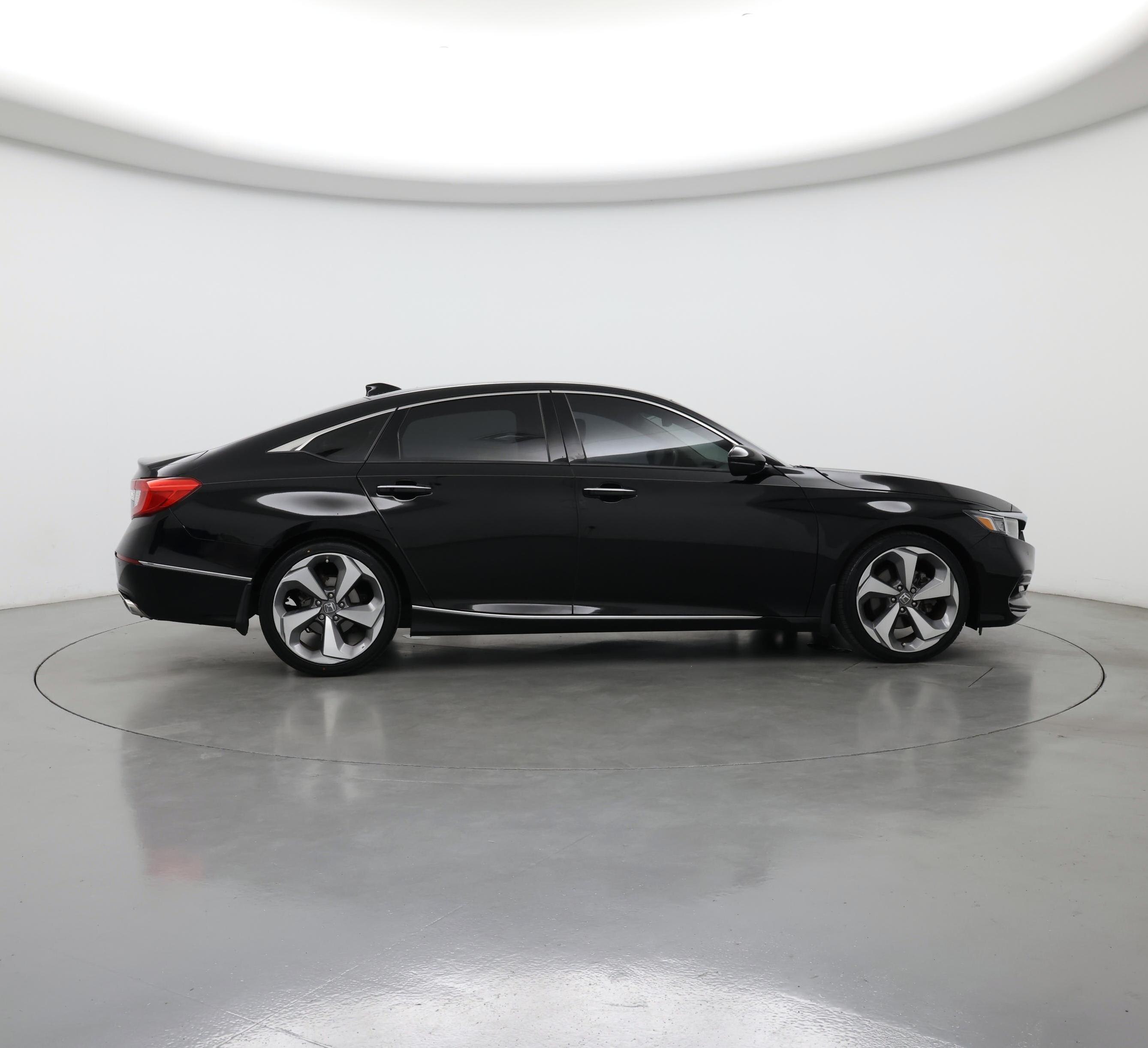 Thumbnail: 2018 Honda Accord - 7