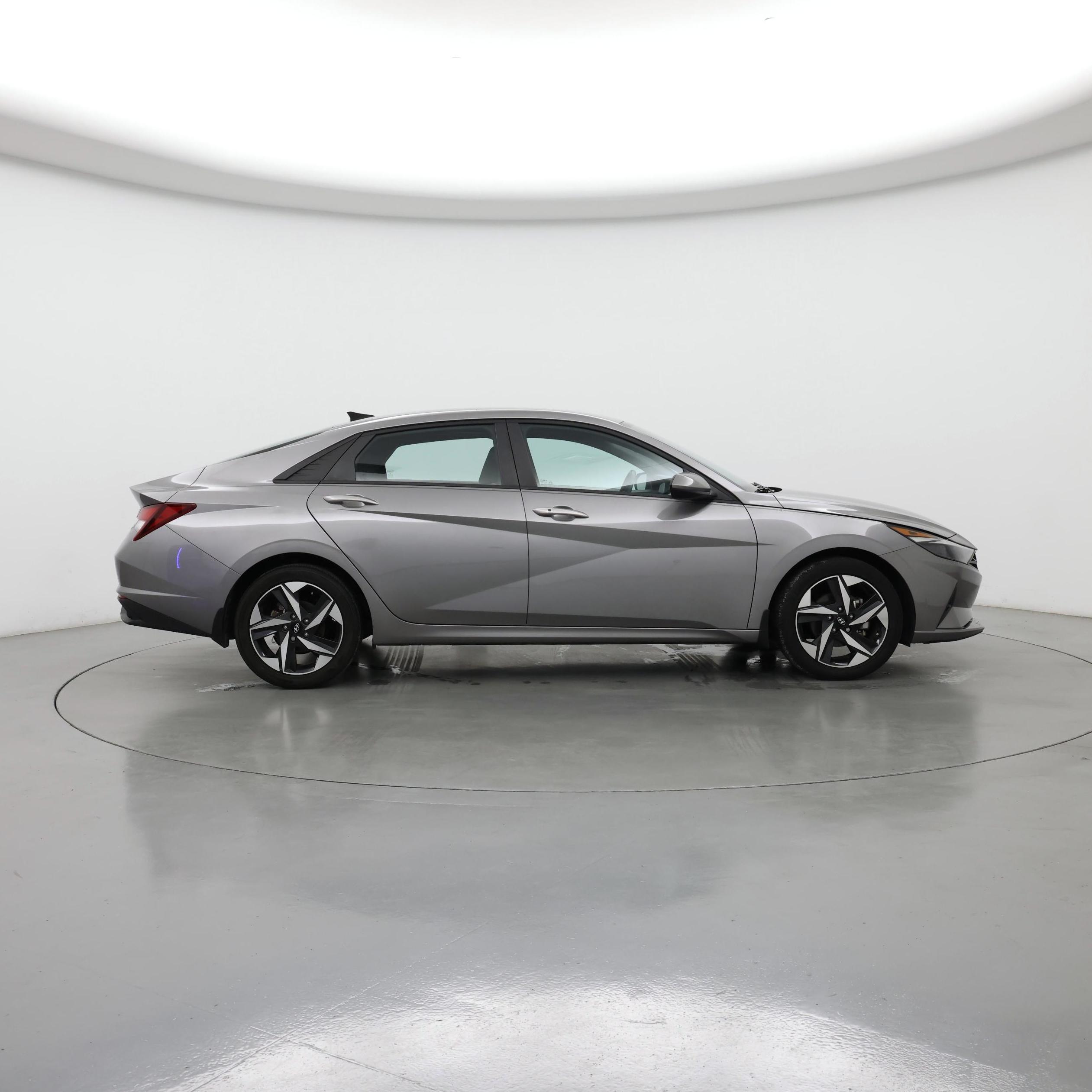 Thumbnail: 2023 Hyundai Elantra - 7