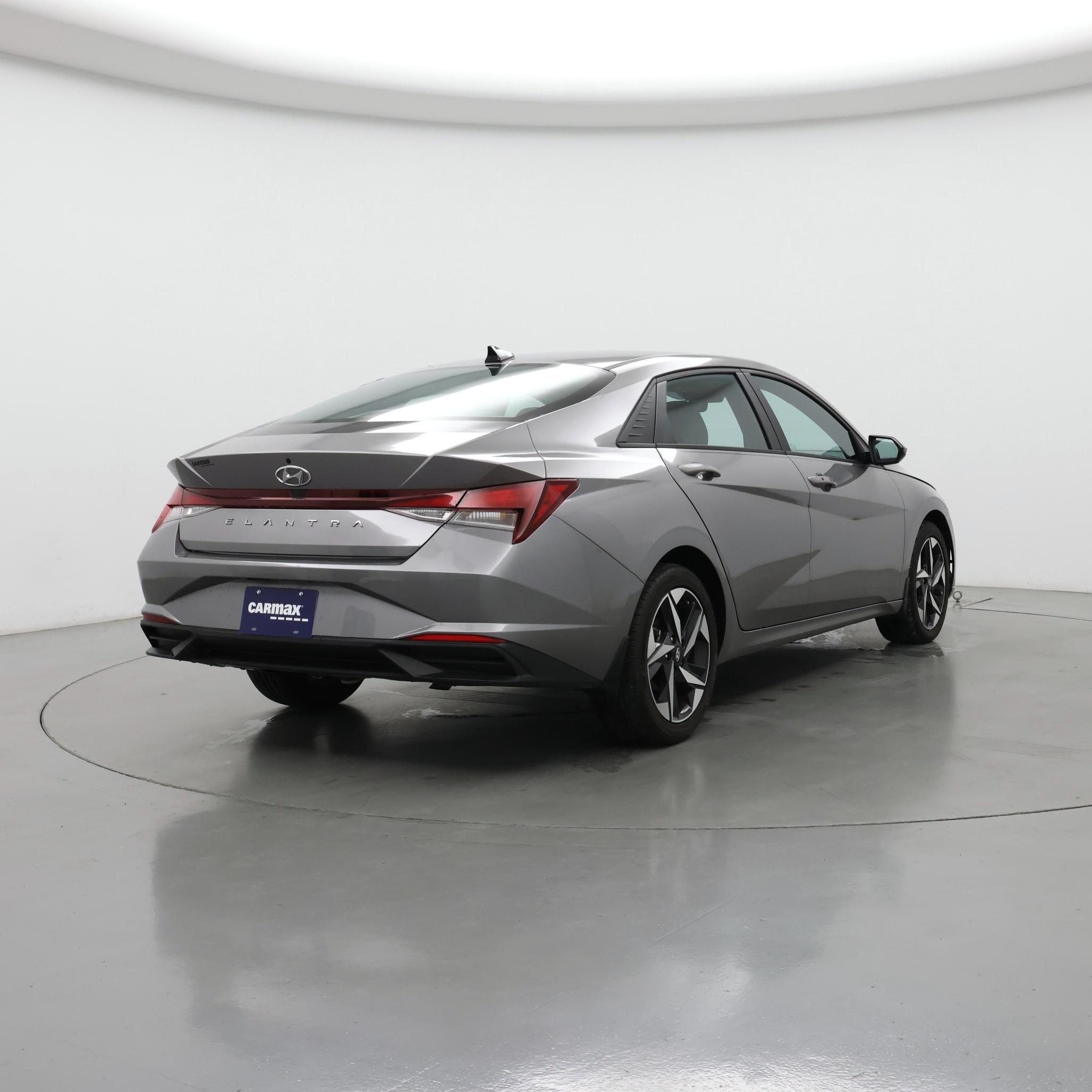 Thumbnail: 2023 Hyundai Elantra - 8