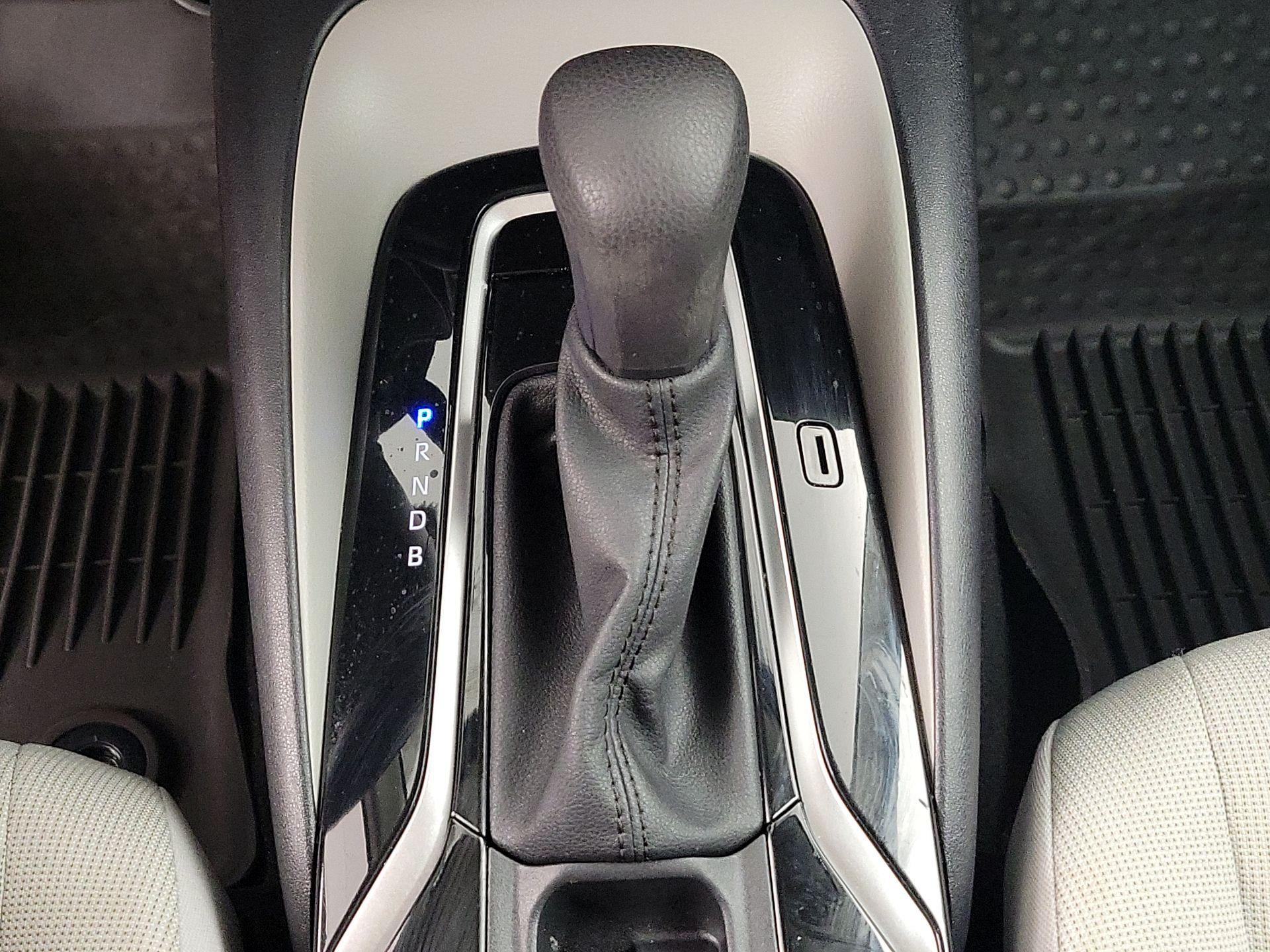 Thumbnail: 2022 Toyota Corolla - 17