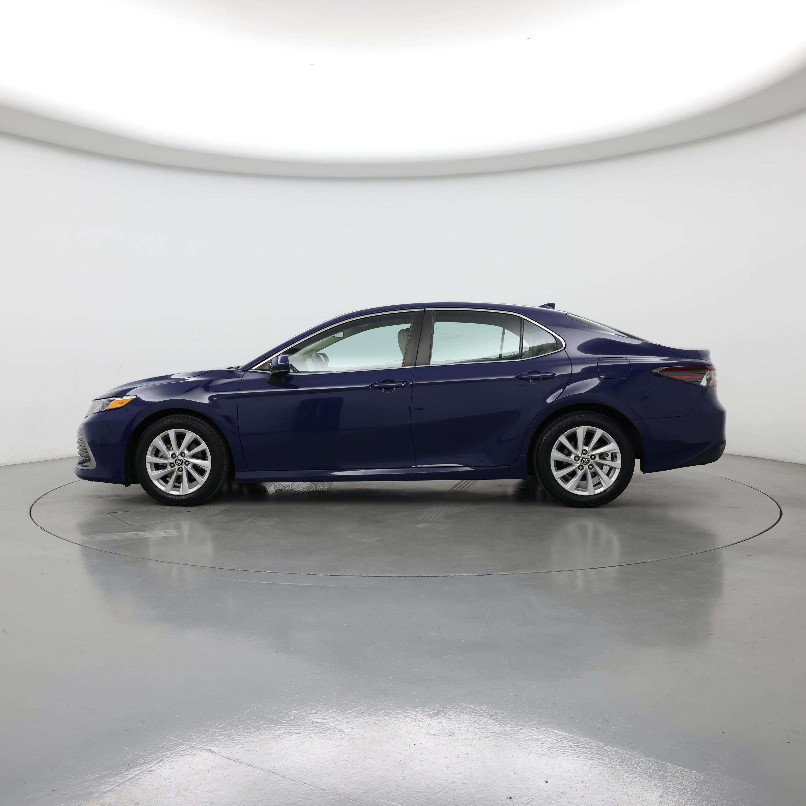 Thumbnail: 2023 Toyota Camry - 3