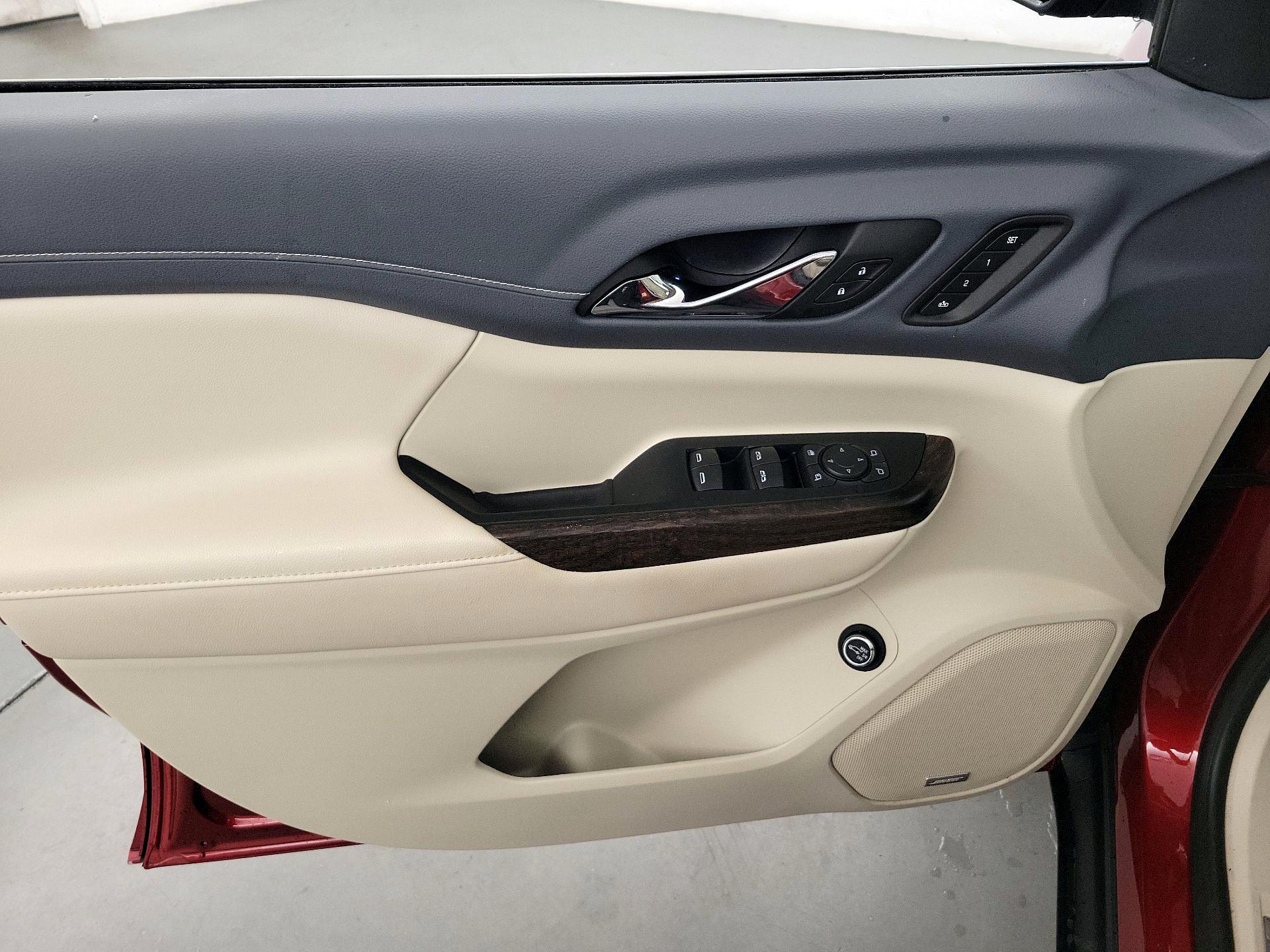 Thumbnail: 2023 GMC Acadia - 12