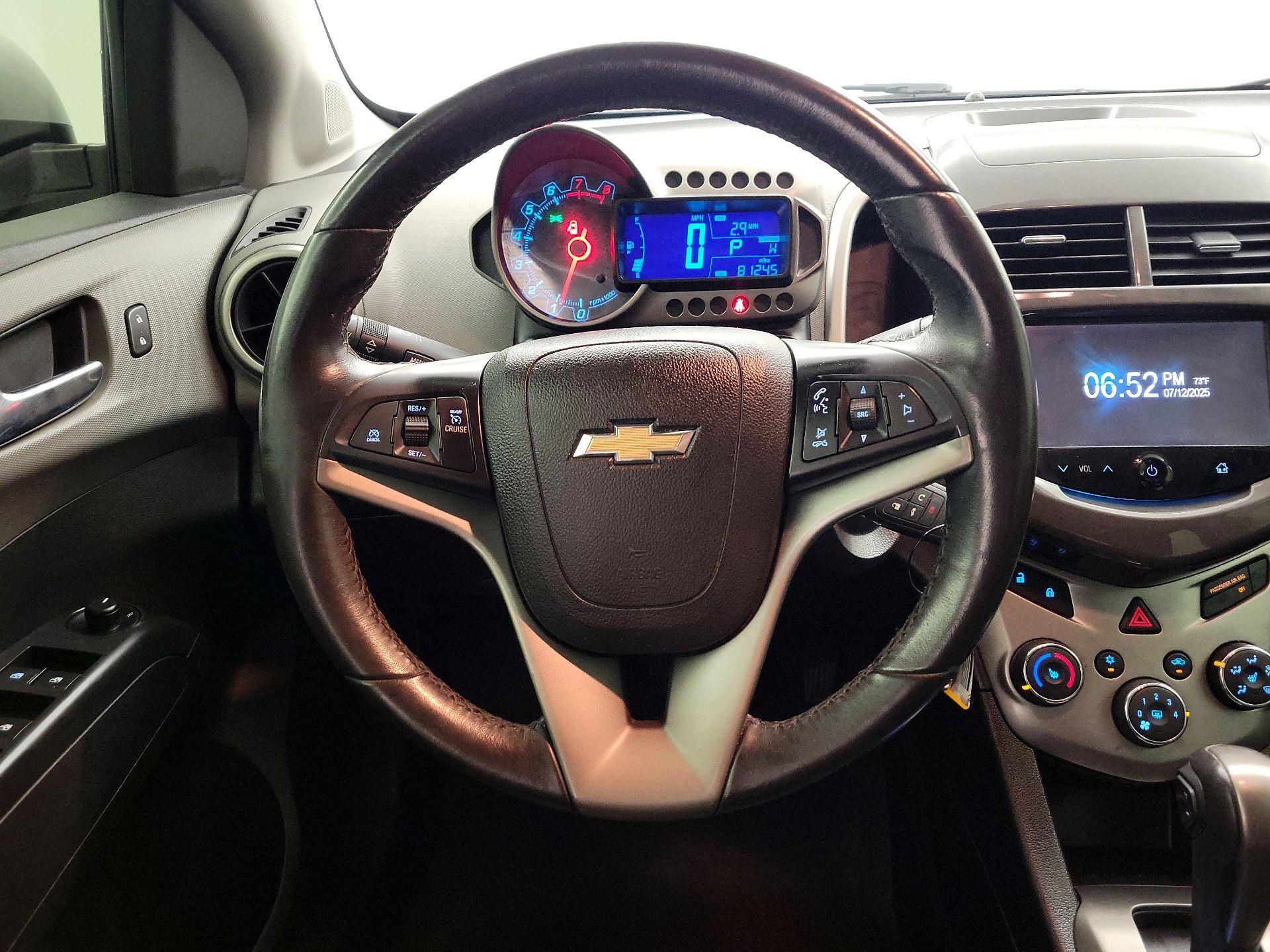 Thumbnail: 2016 Chevrolet Sonic - 10