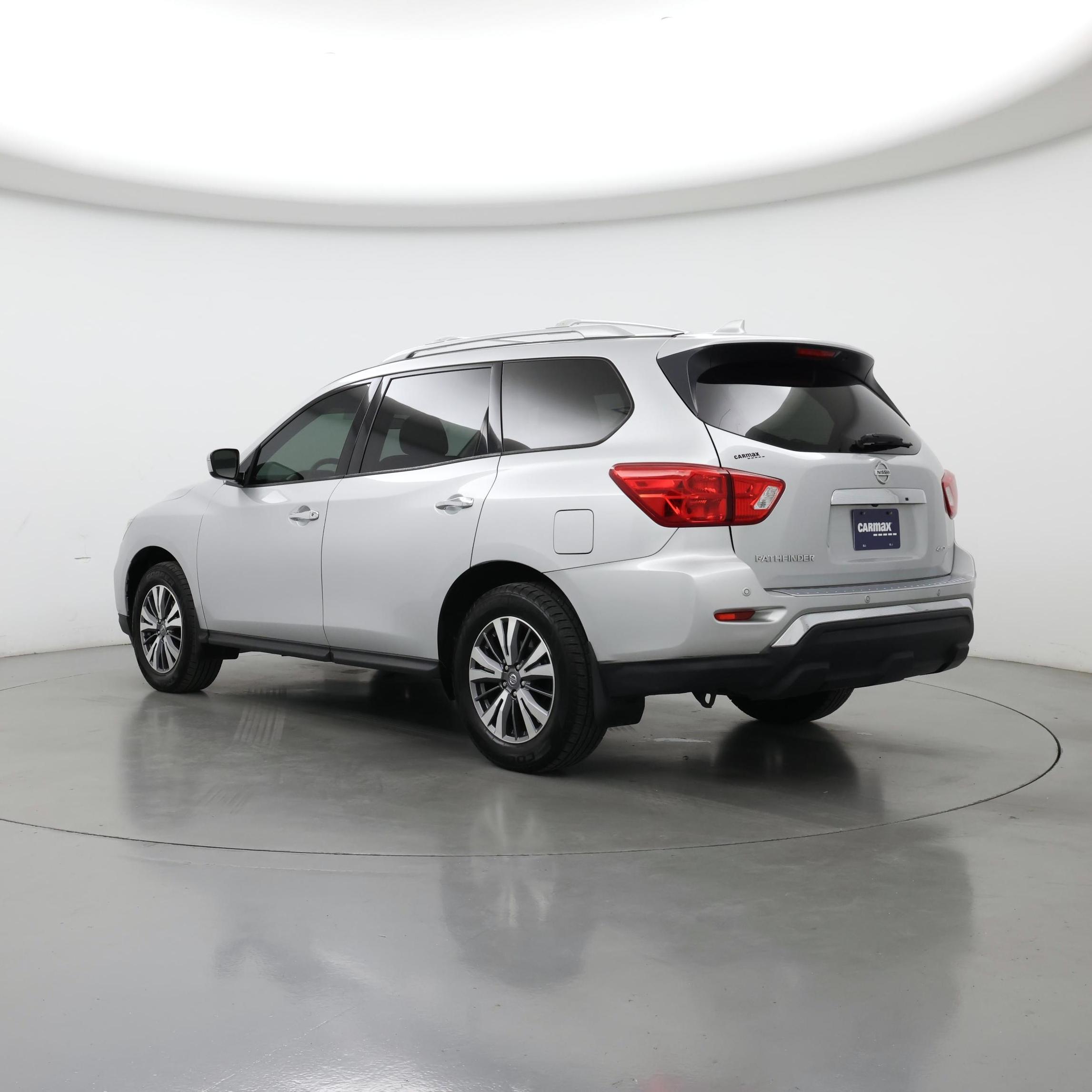 Thumbnail: 2020 Nissan Pathfinder - 2