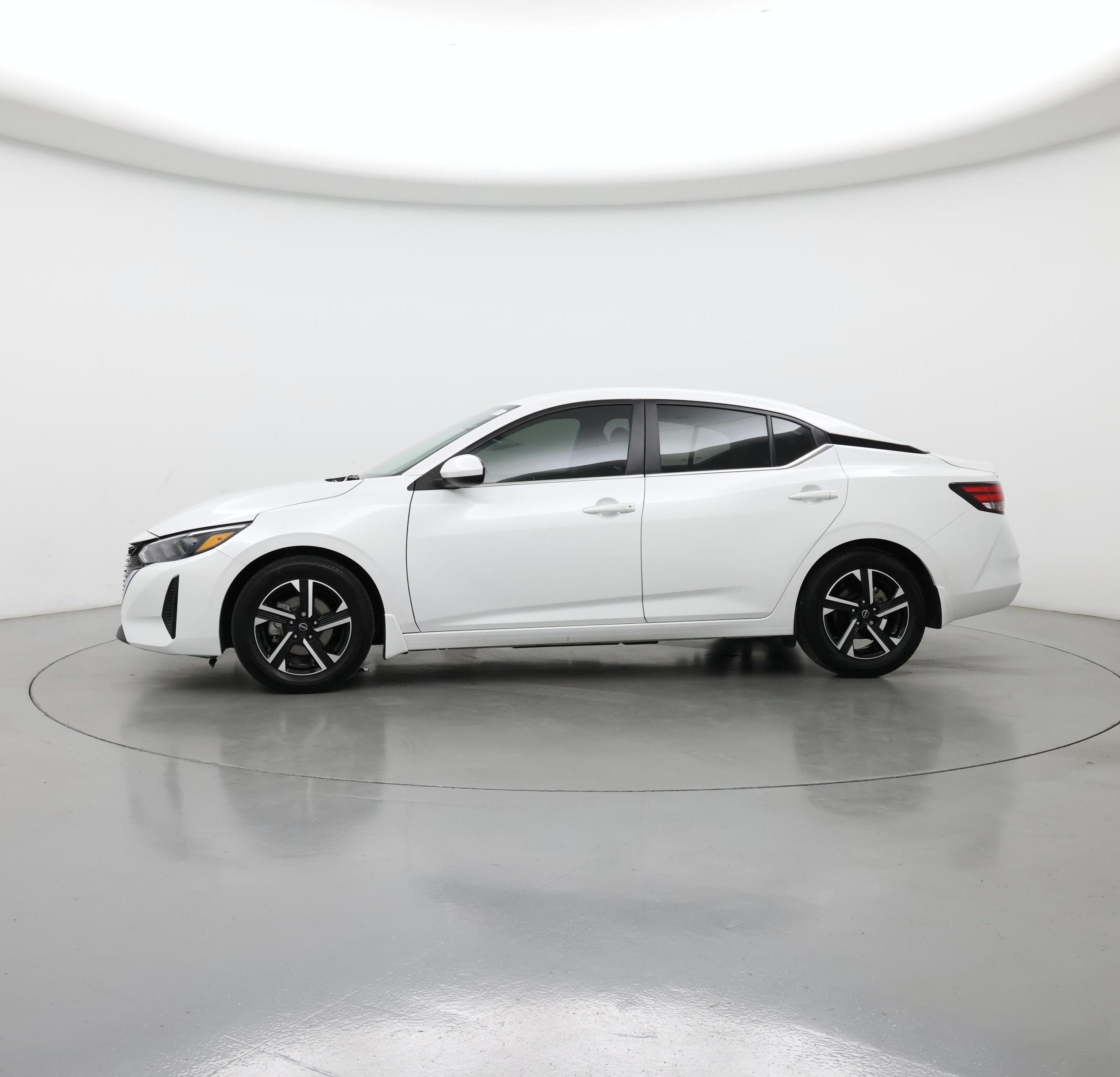 Thumbnail: 2024 Nissan Sentra - 3