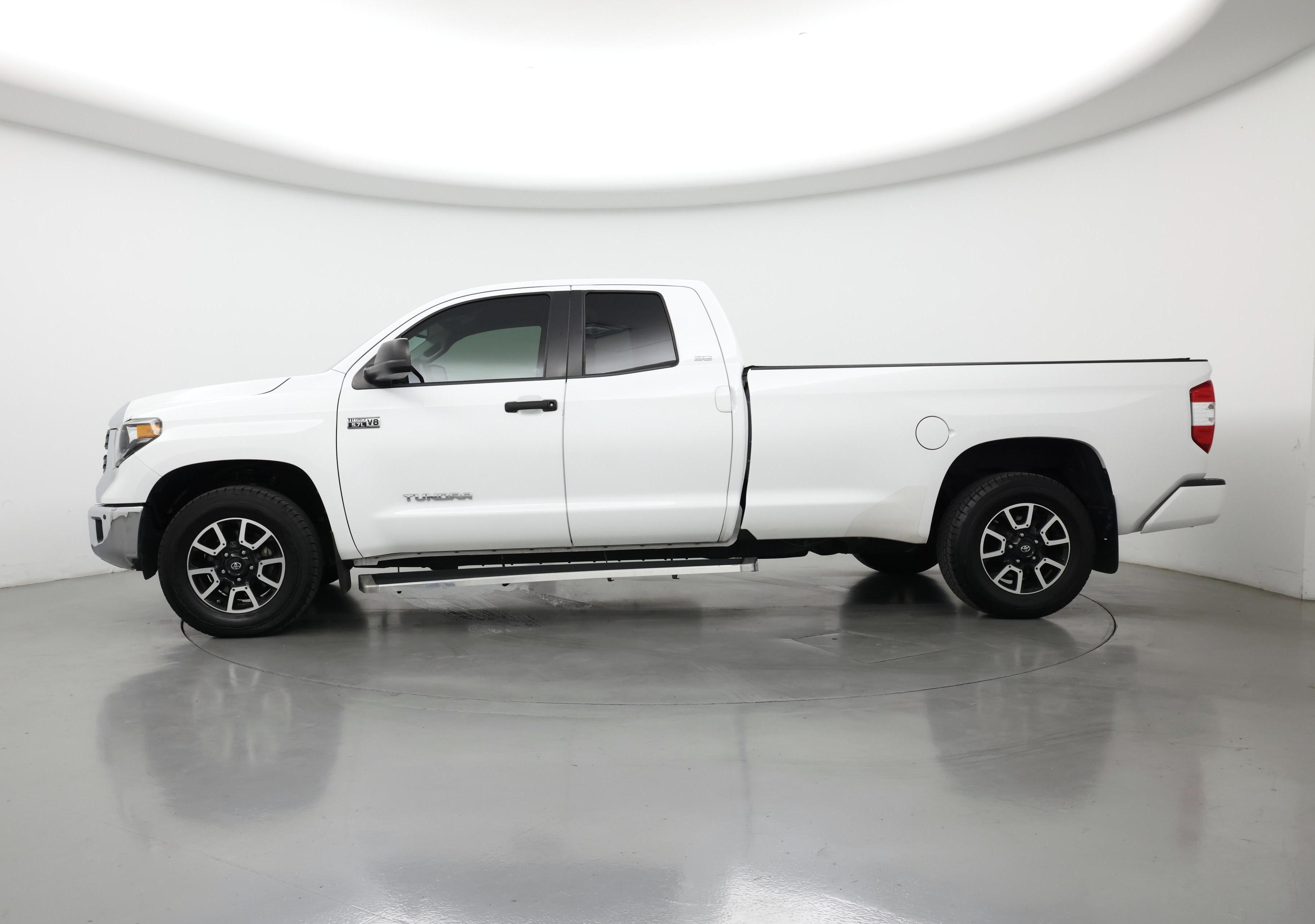 Thumbnail: 2021 Toyota Tundra - 3