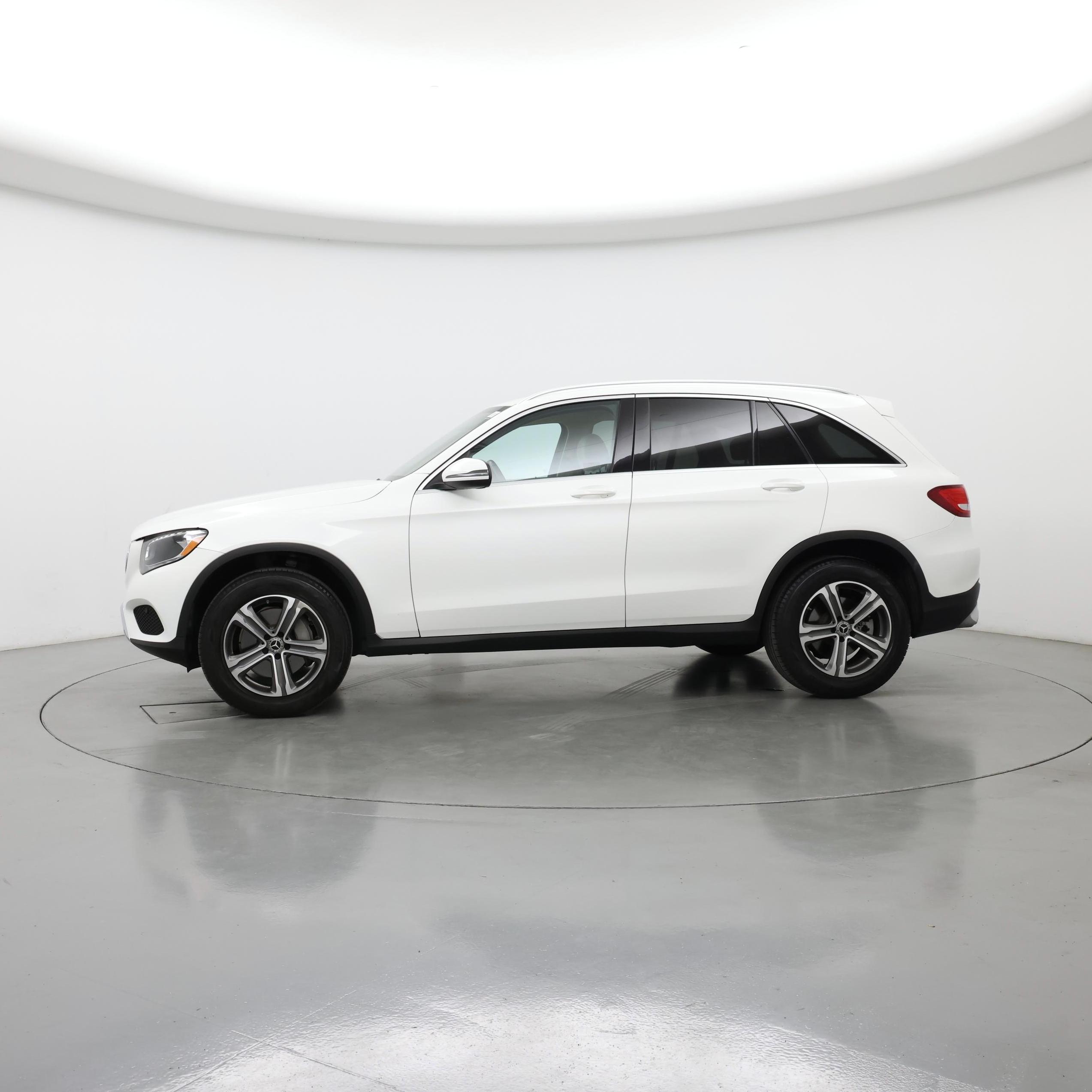 Thumbnail: 2019 Mercedes-Benz GLC - 3