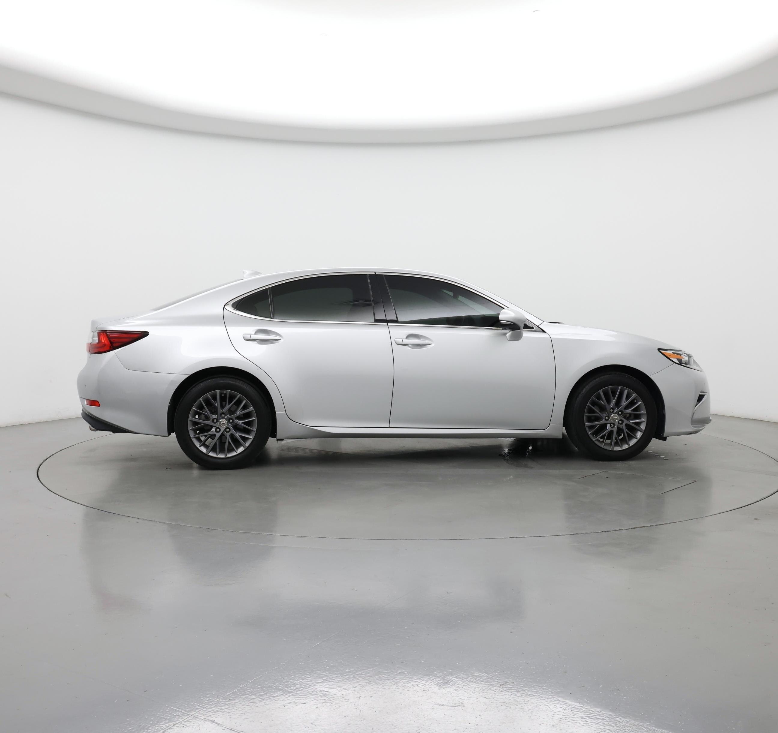 Thumbnail: 2018 Lexus ES - 7