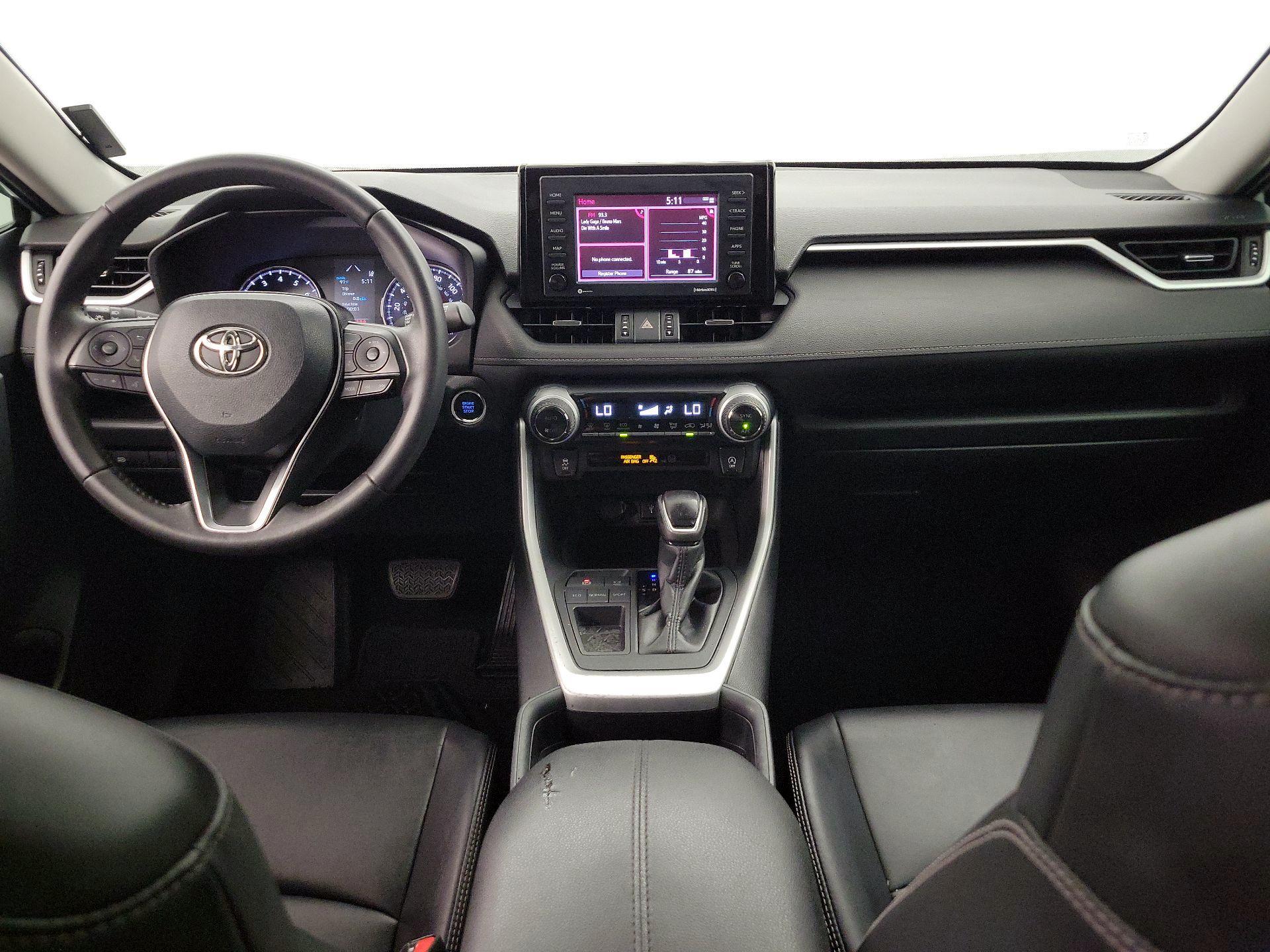 Thumbnail: 2020 Toyota RAV4 - 9