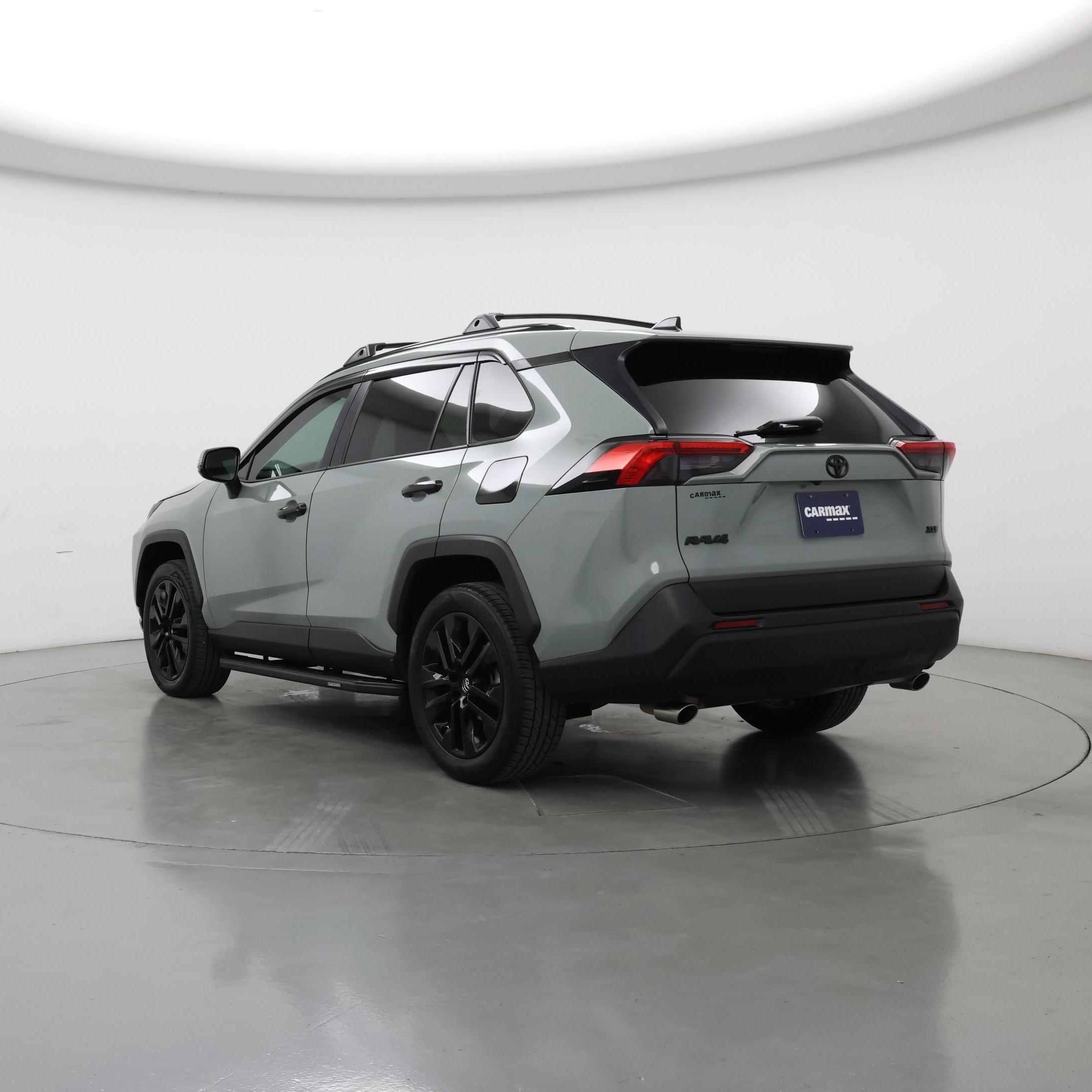 Thumbnail: 2020 Toyota RAV4 - 2