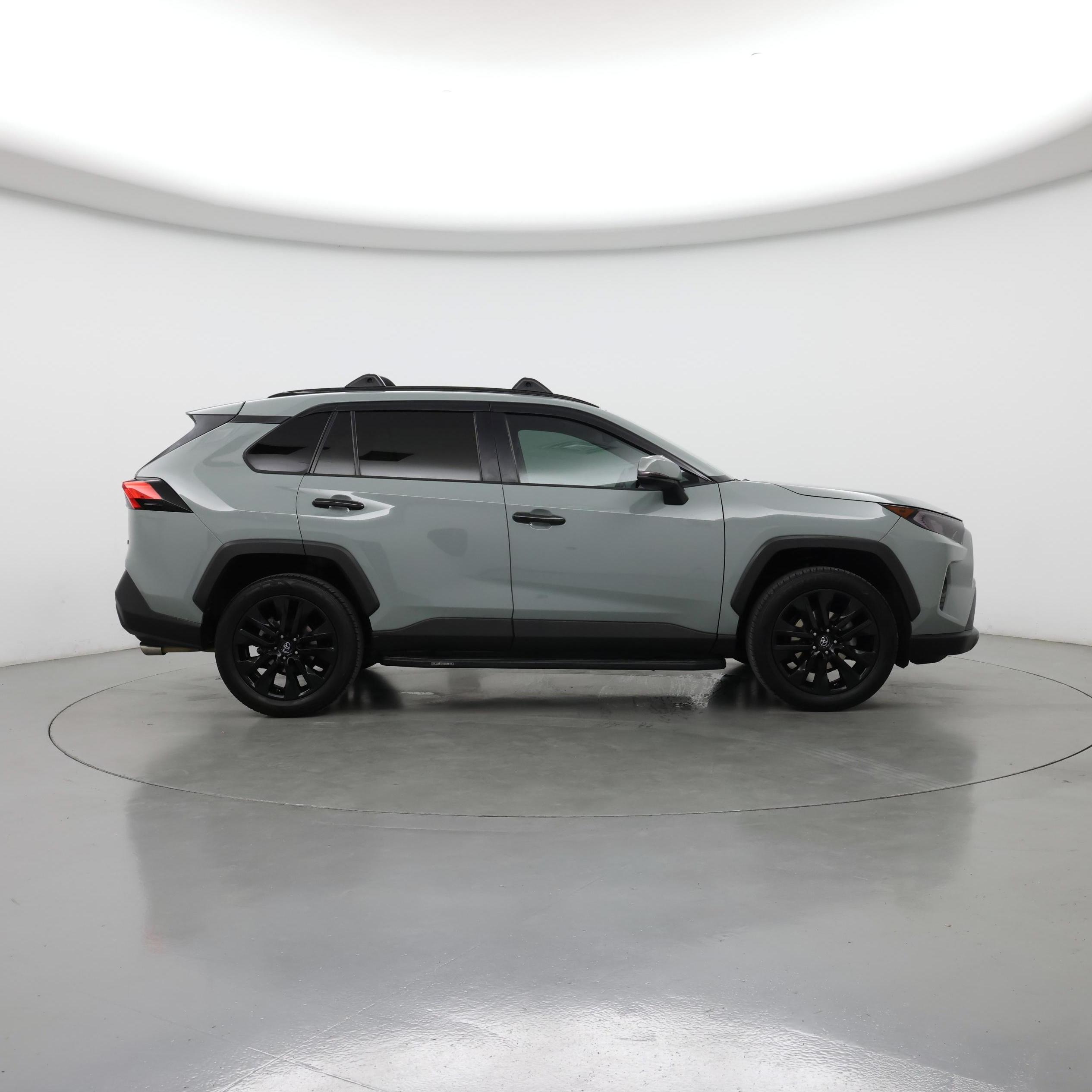 Thumbnail: 2020 Toyota RAV4 - 7