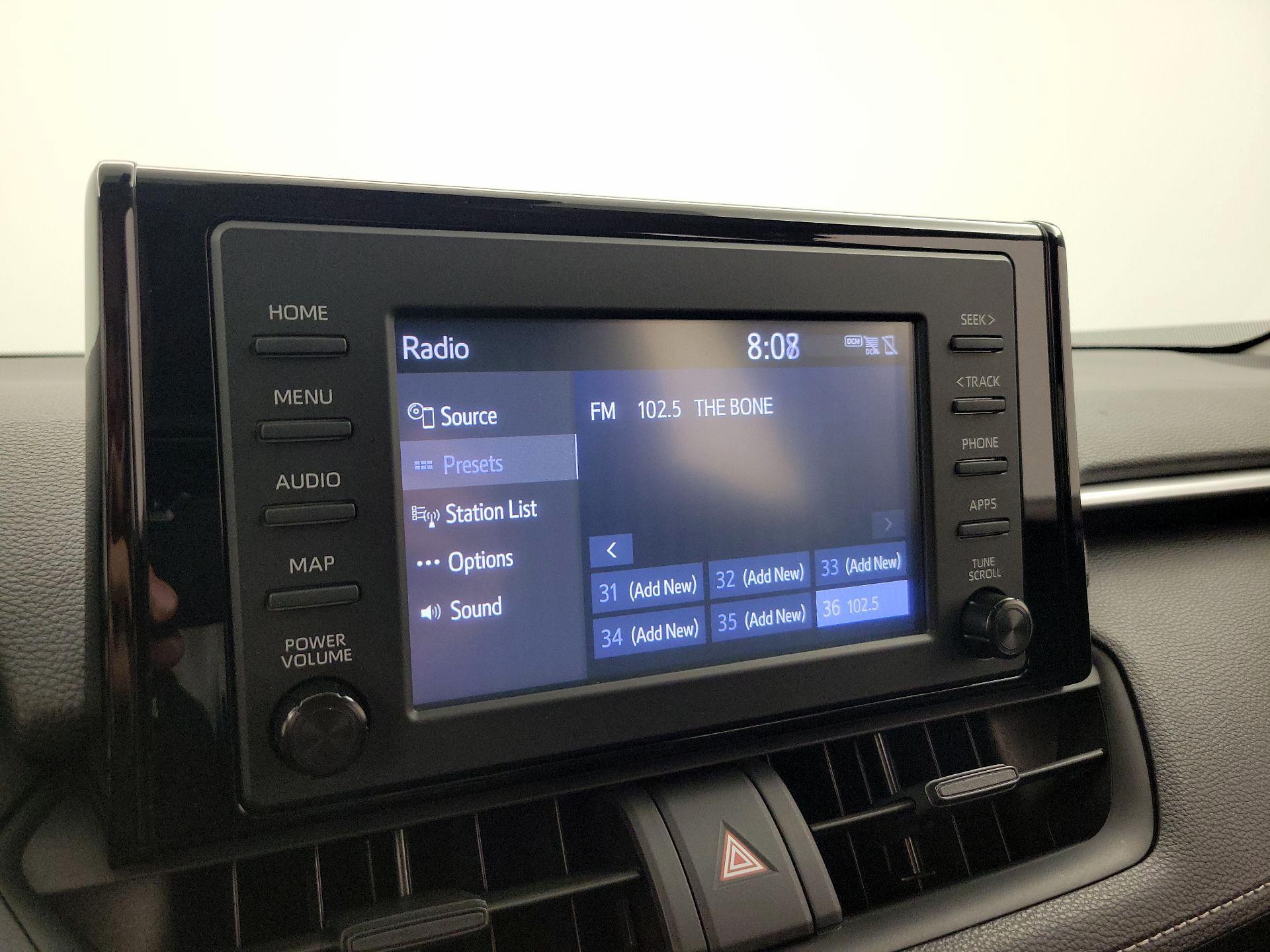 Thumbnail: 2019 Toyota RAV4 - 16