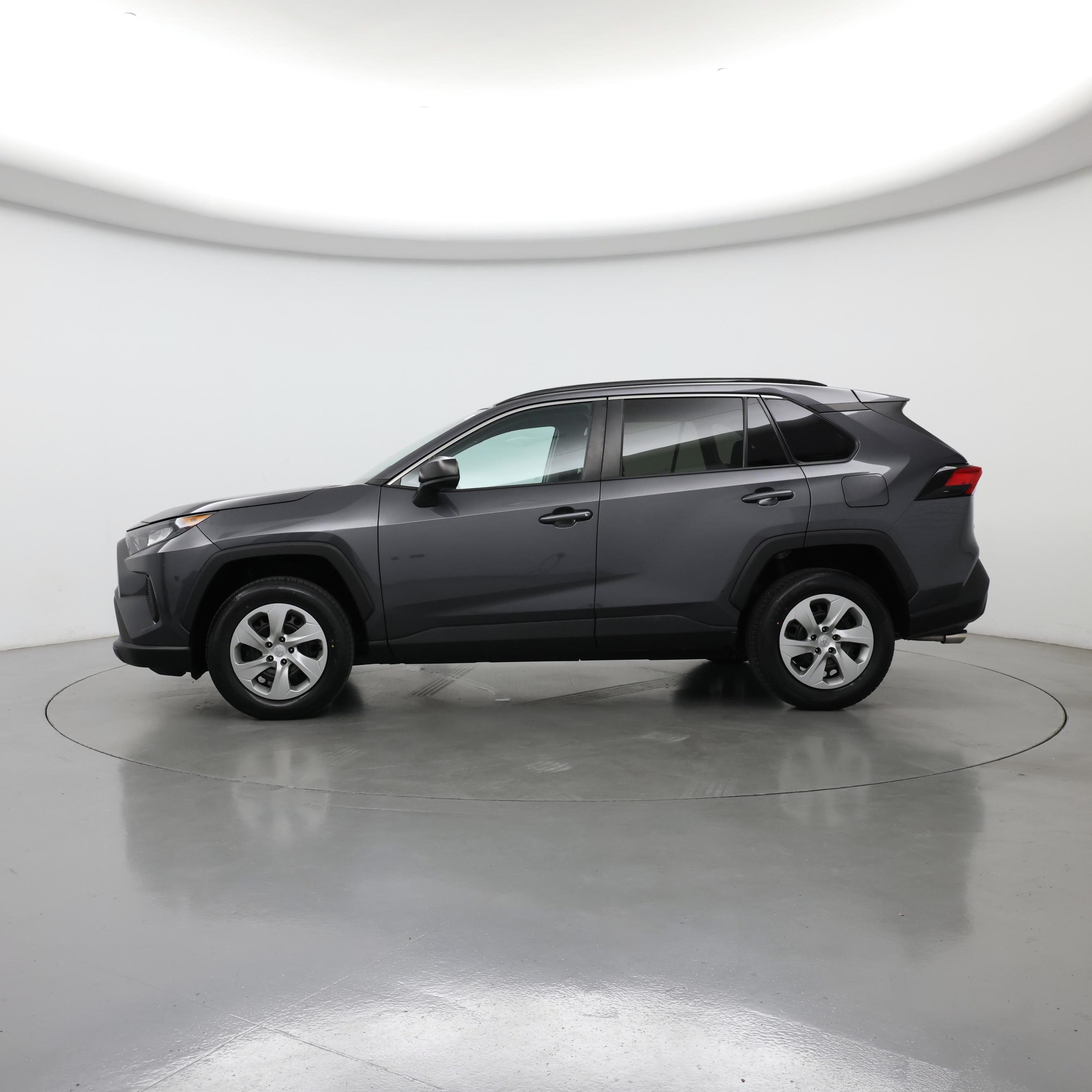 Thumbnail: 2019 Toyota RAV4 - 3
