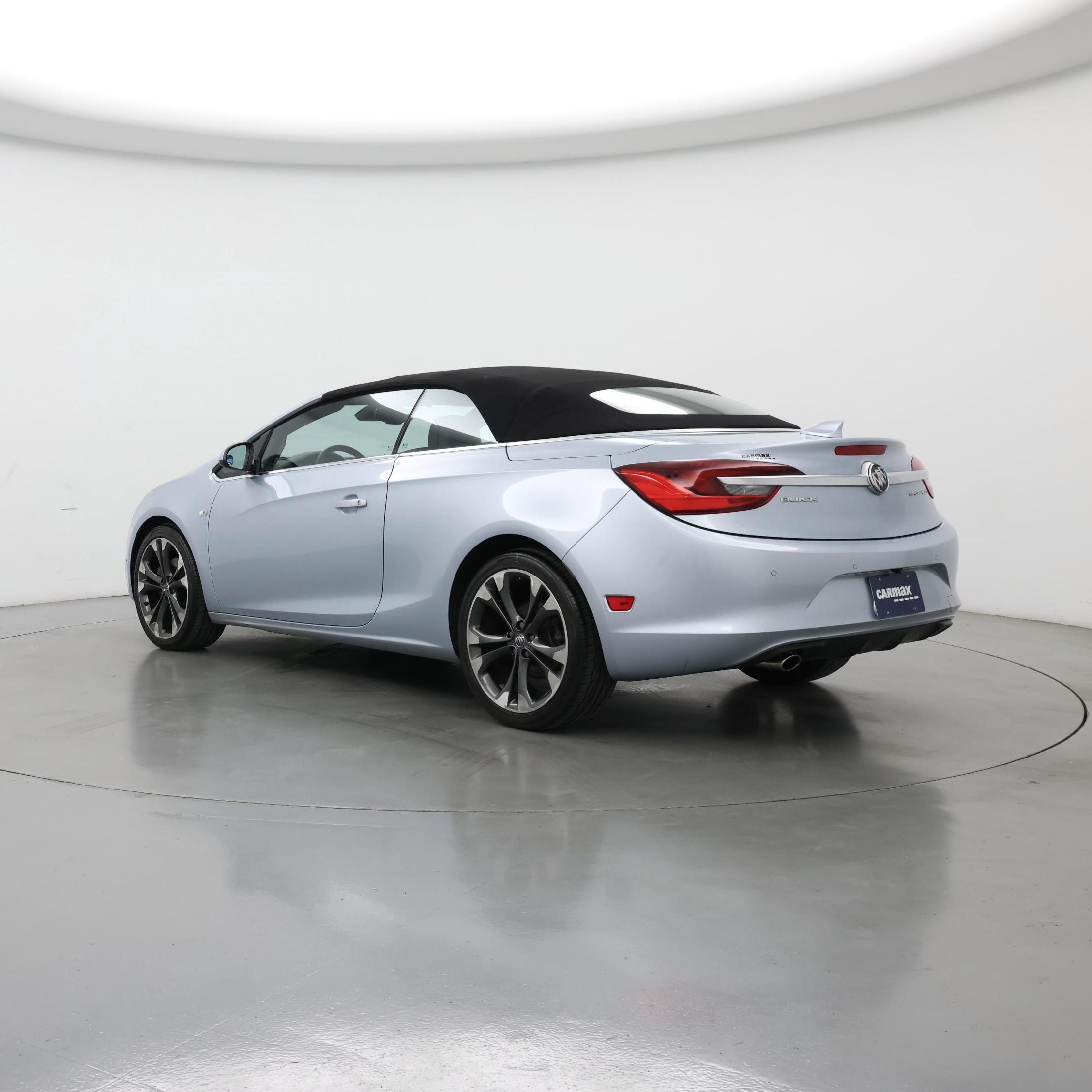 Thumbnail: 2018 Buick Cascada - 2