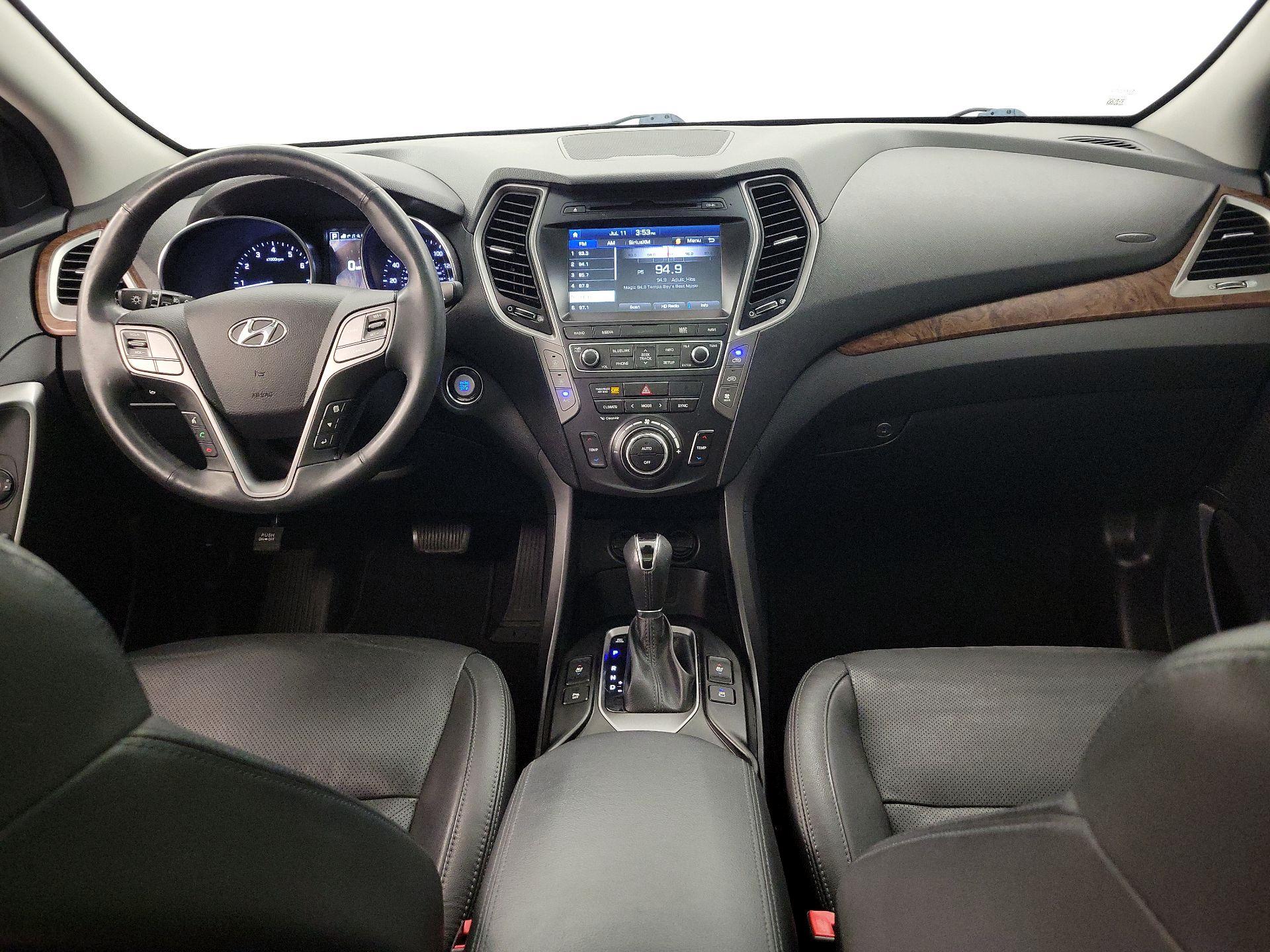Thumbnail: 2017 Hyundai Santa Fe - 9