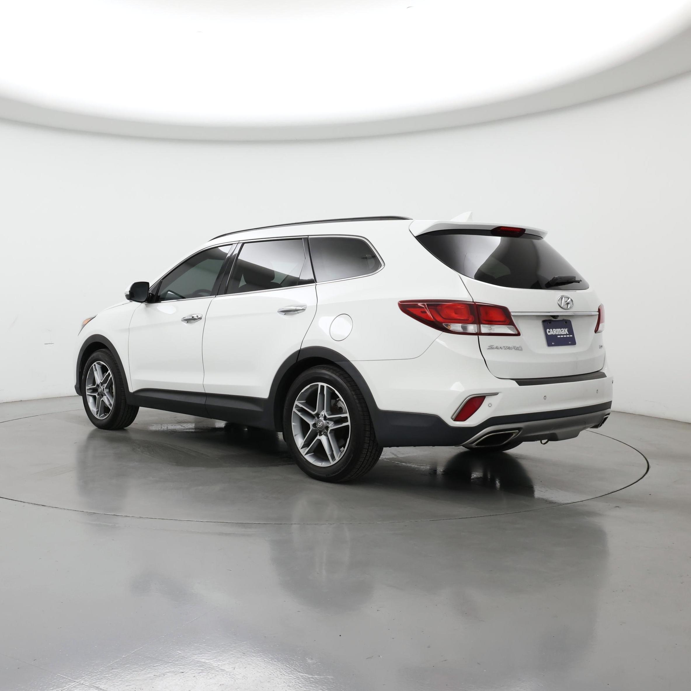Thumbnail: 2017 Hyundai Santa Fe - 2