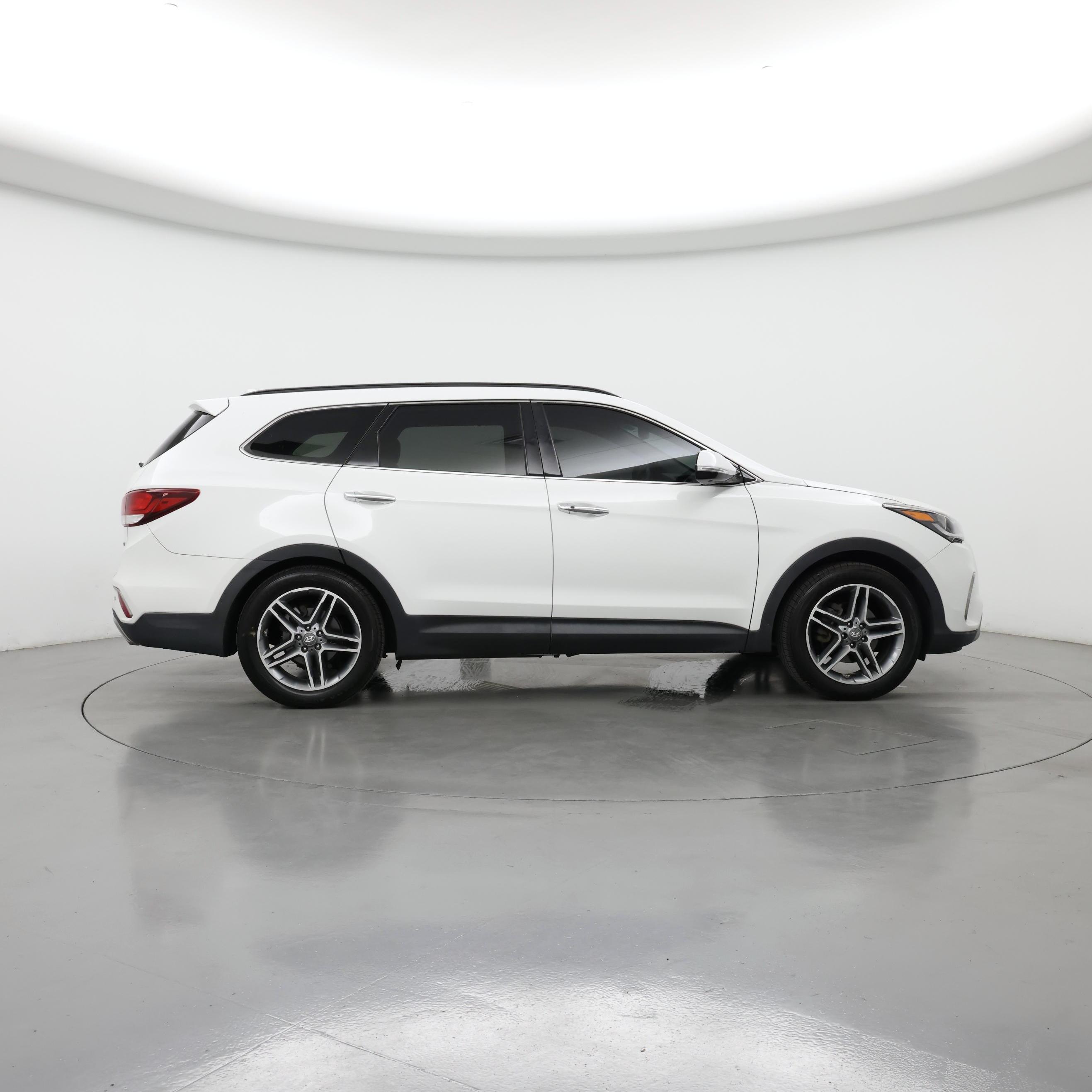 Thumbnail: 2017 Hyundai Santa Fe - 7
