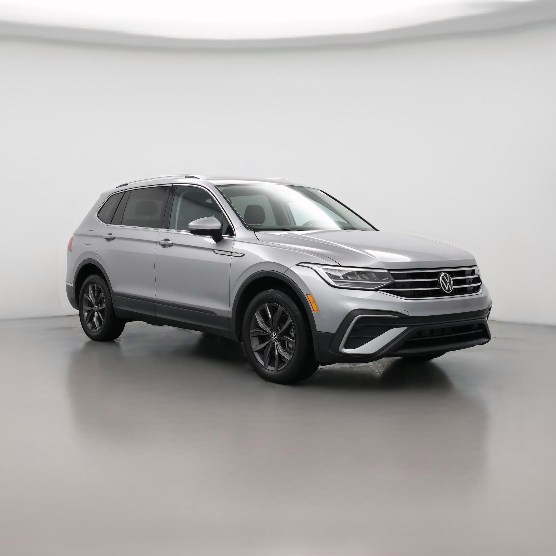 Thumbnail: 2022 Volkswagen Tiguan - 1