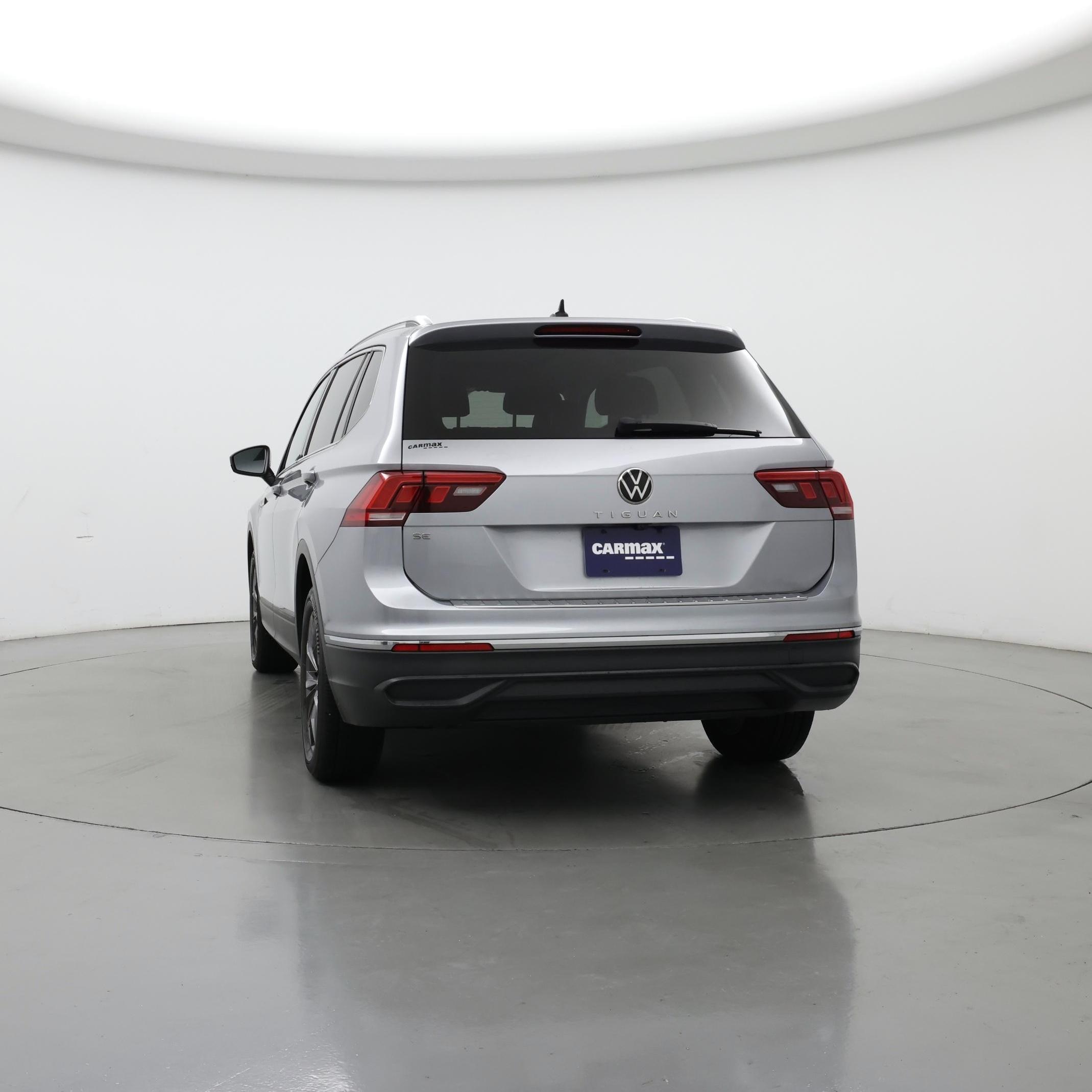 Thumbnail: 2022 Volkswagen Tiguan - 6