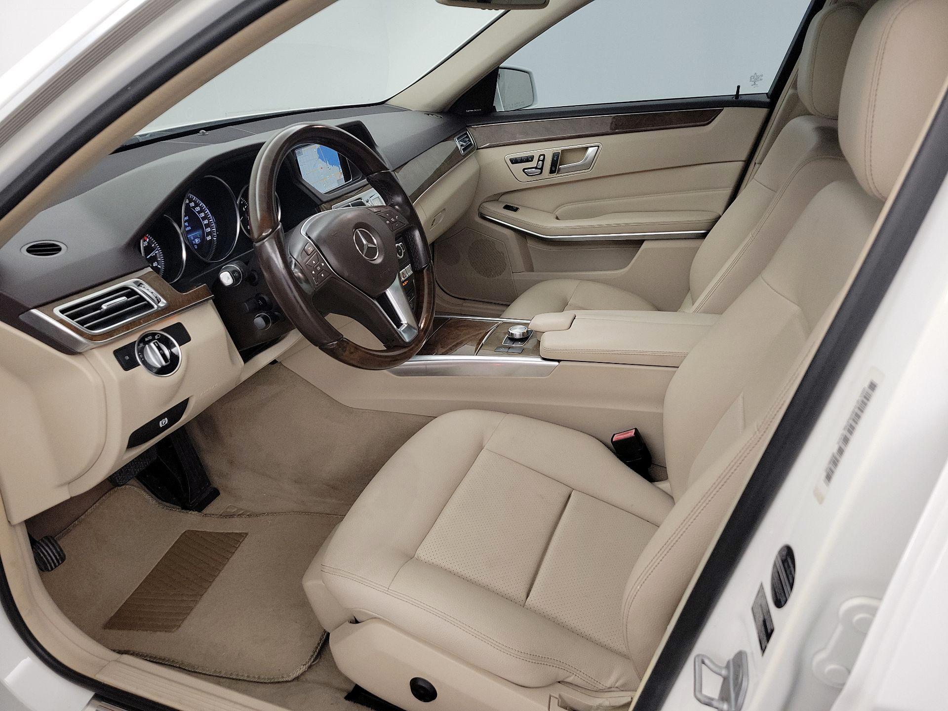 Thumbnail: 2014 Mercedes-Benz E-Class - 11