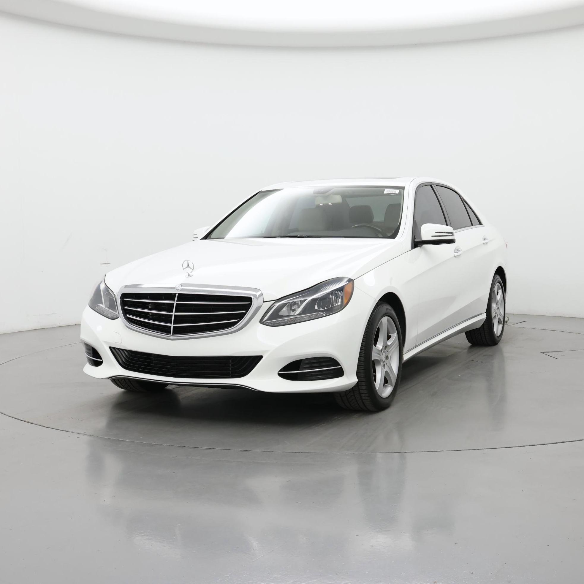 Thumbnail: 2014 Mercedes-Benz E-Class - 4