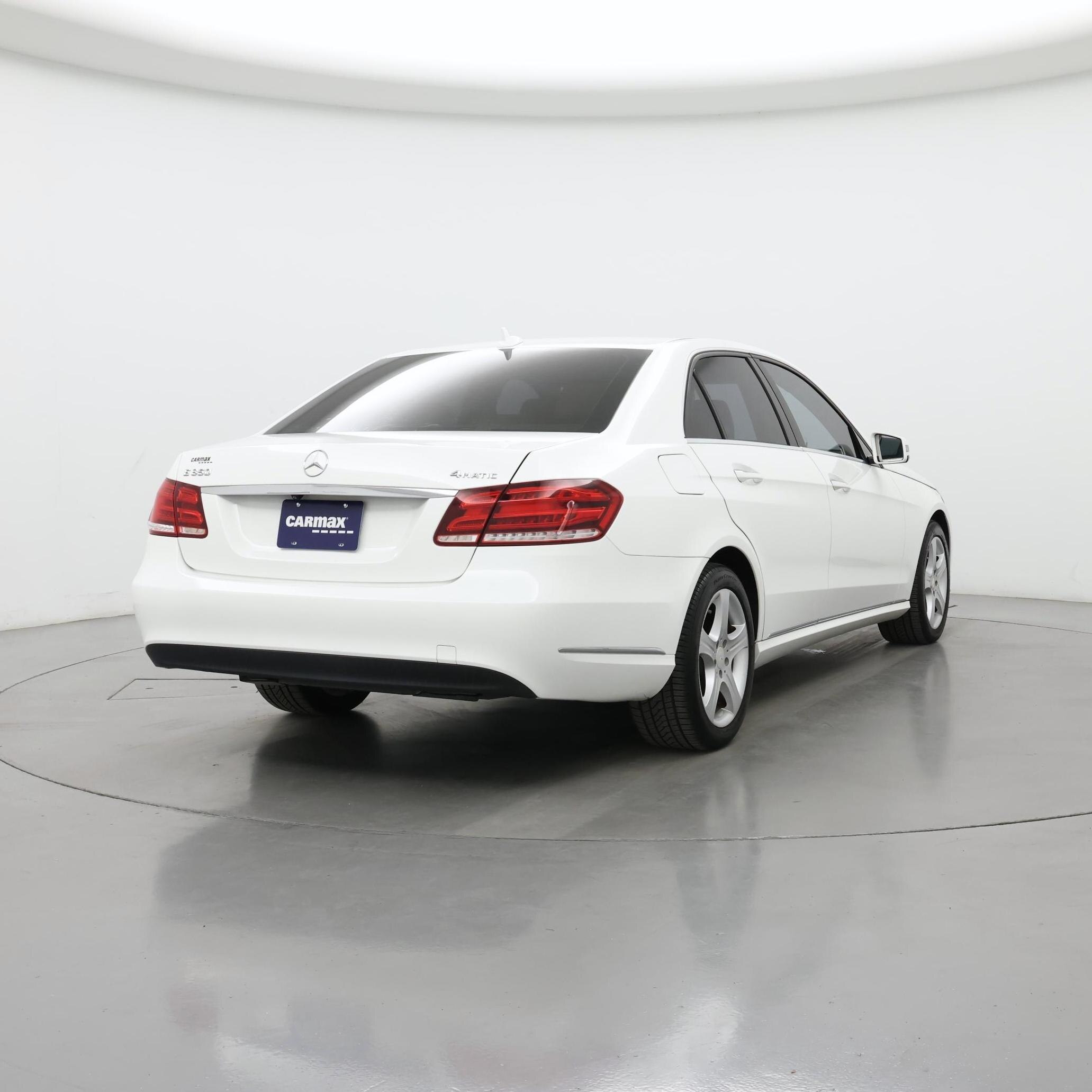 Thumbnail: 2014 Mercedes-Benz E-Class - 8