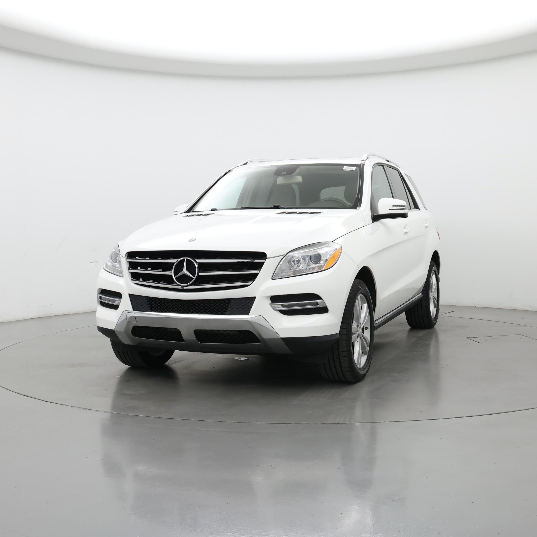 Thumbnail: 2015 Mercedes-Benz M-Class - 4