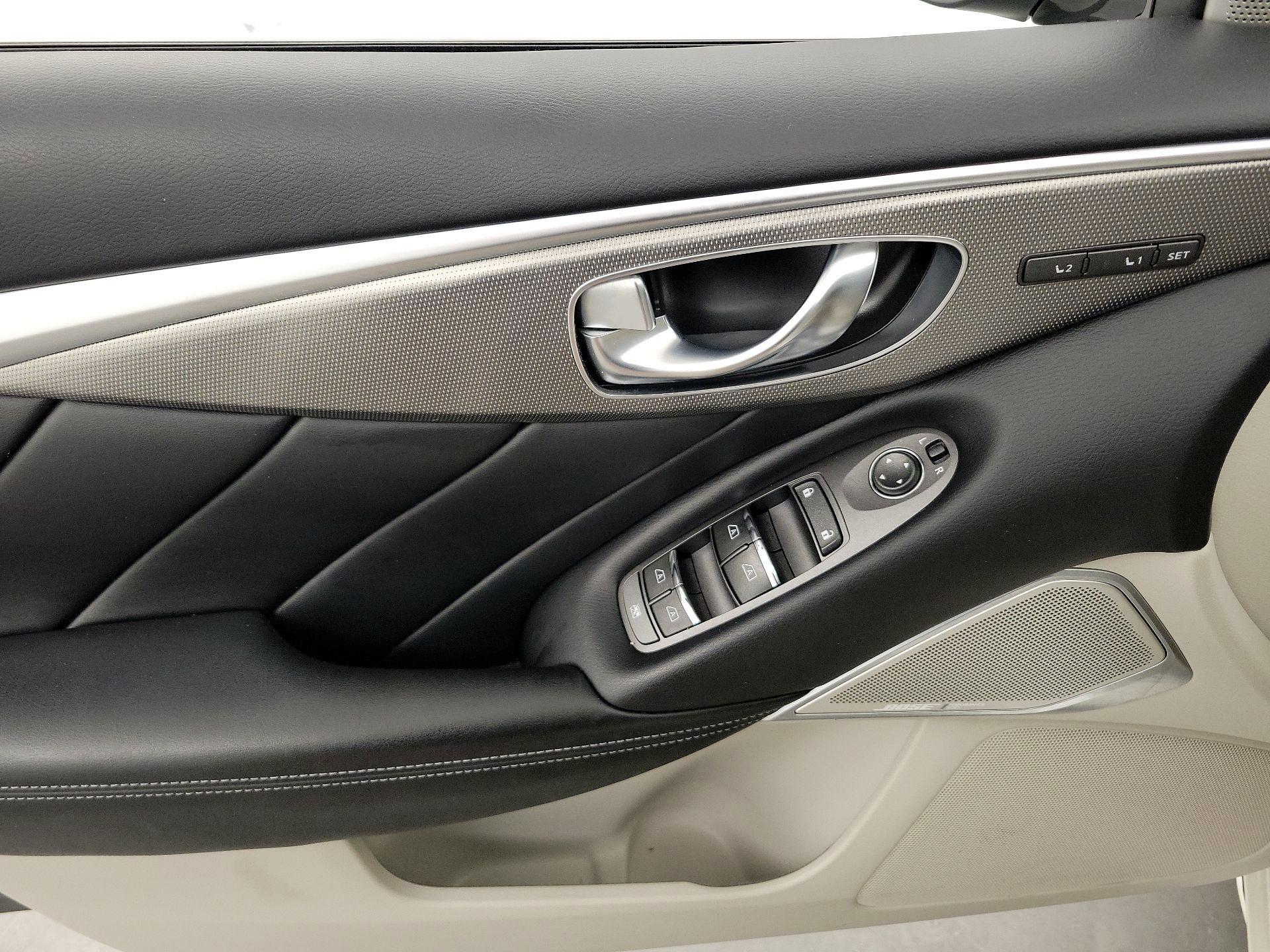 Thumbnail: 2020 INFINITI Q50 - 12