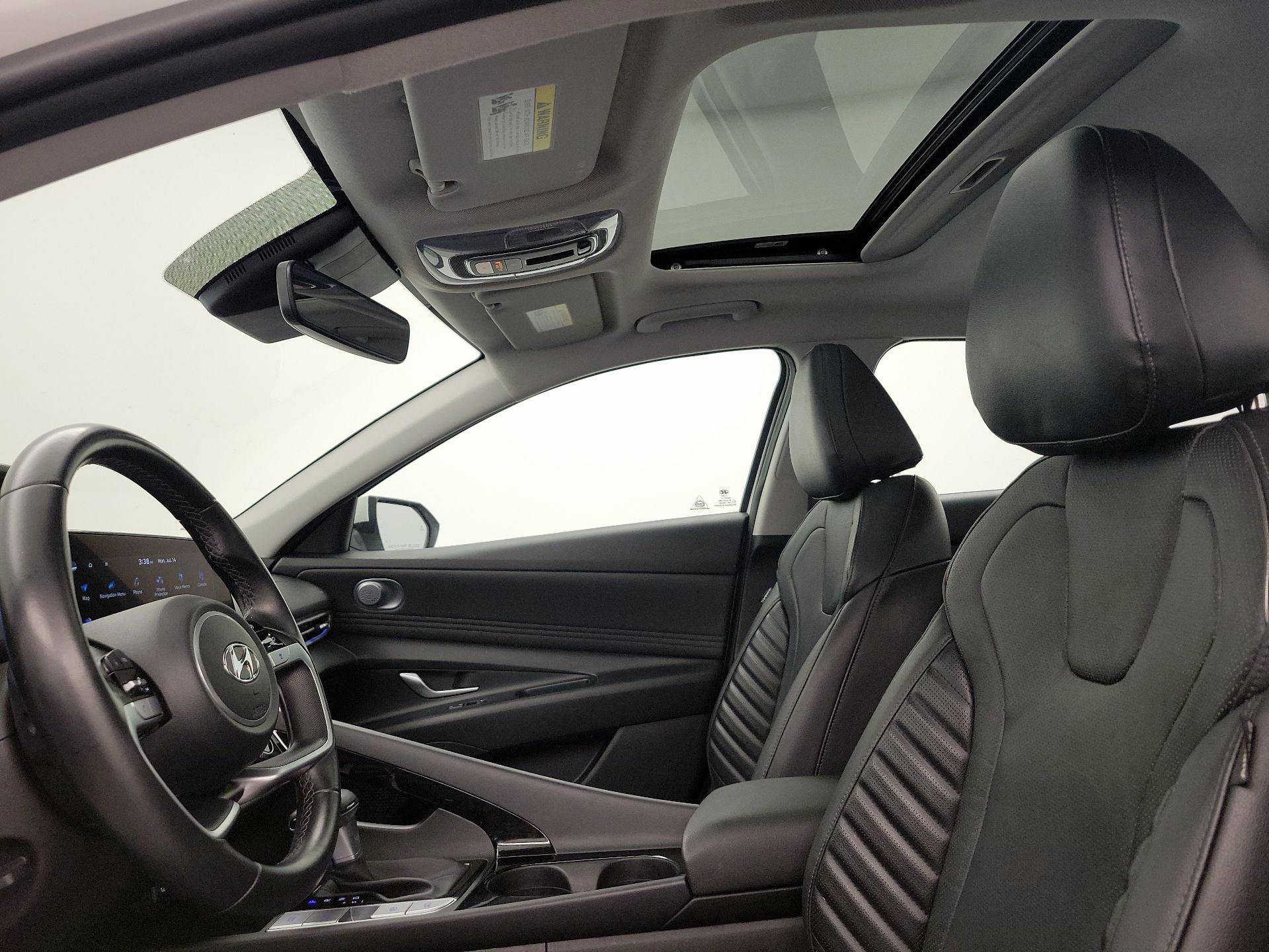 Thumbnail: 2023 Hyundai Elantra - 20