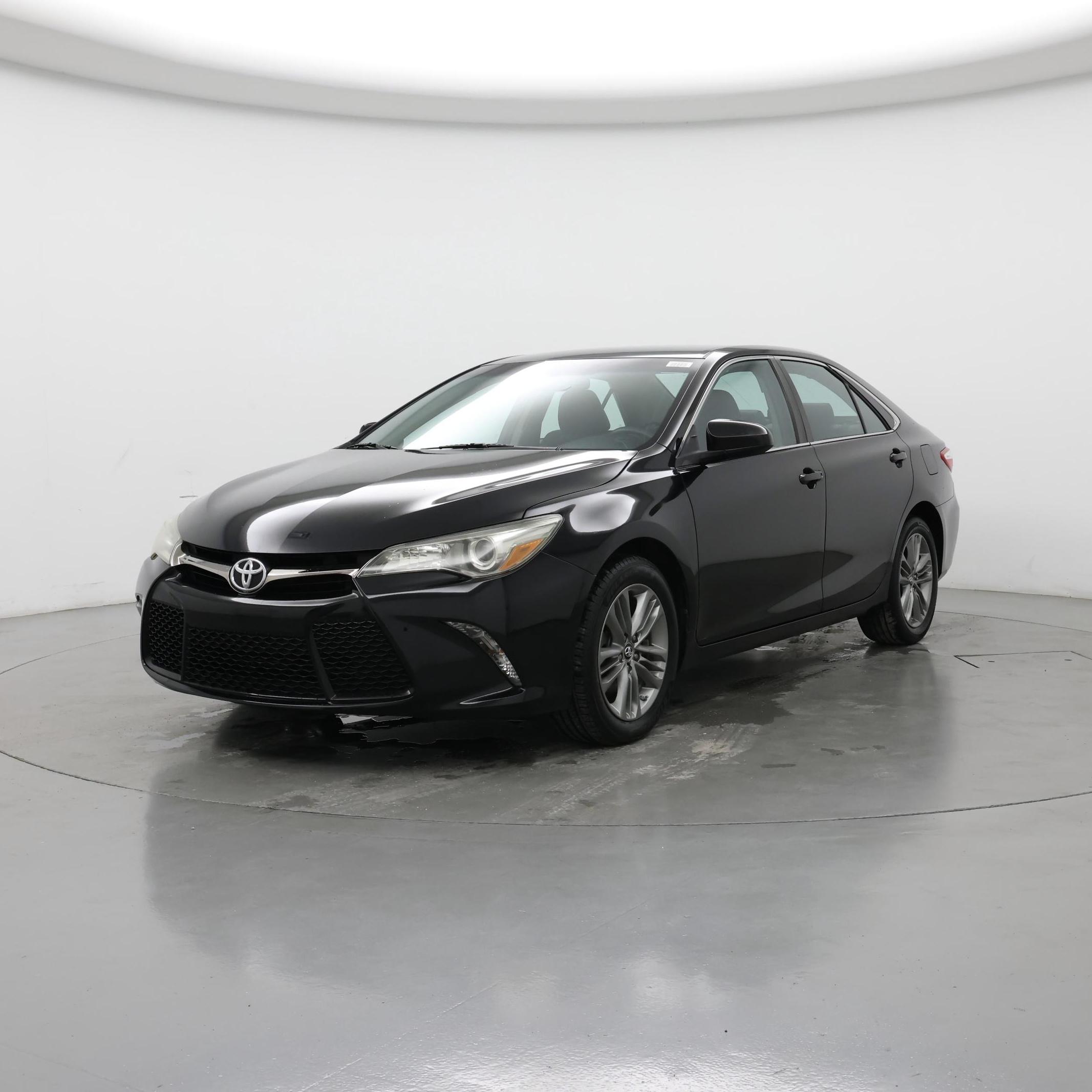 Thumbnail: 2017 Toyota Camry - 4