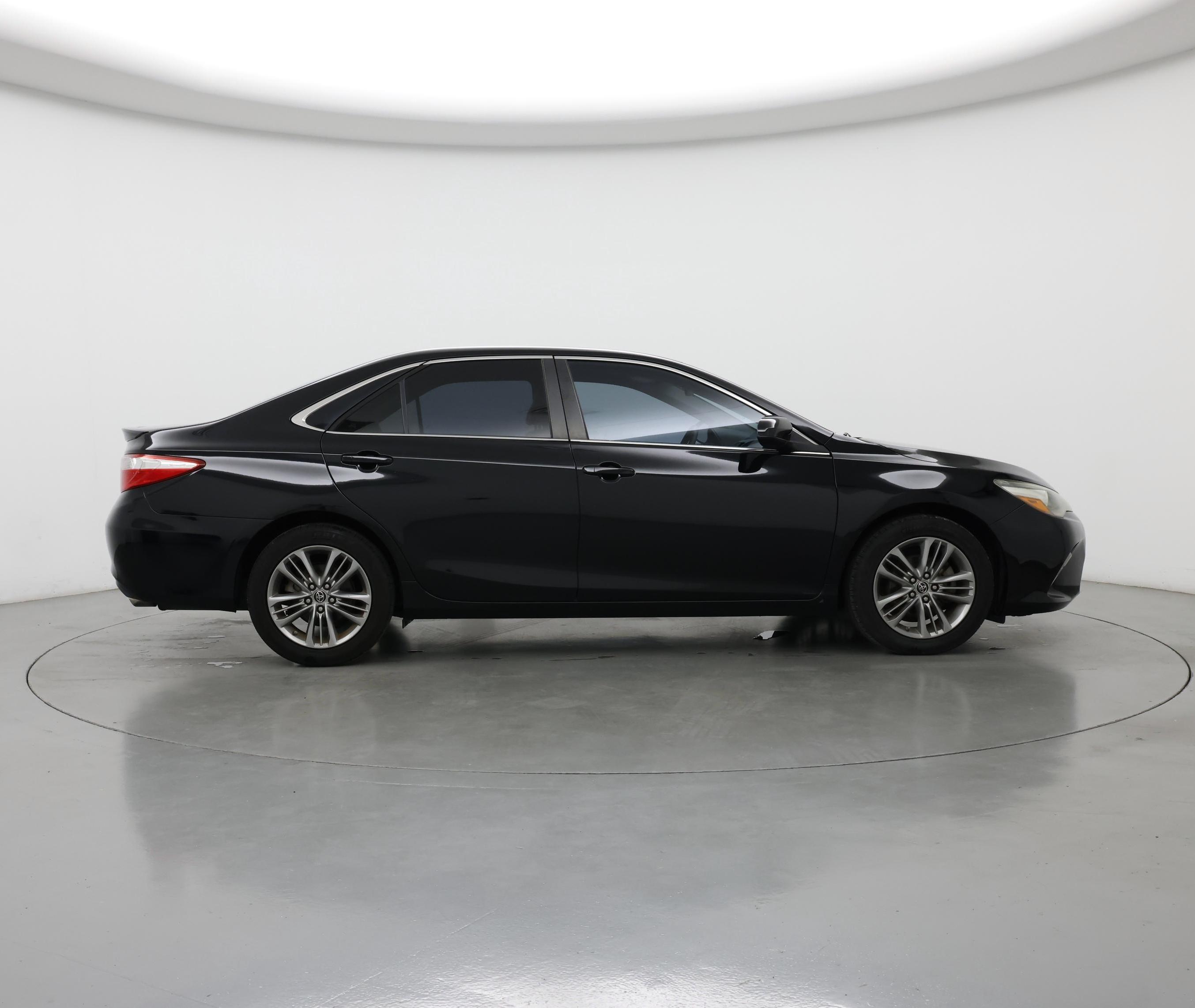 Thumbnail: 2015 Toyota Camry - 7