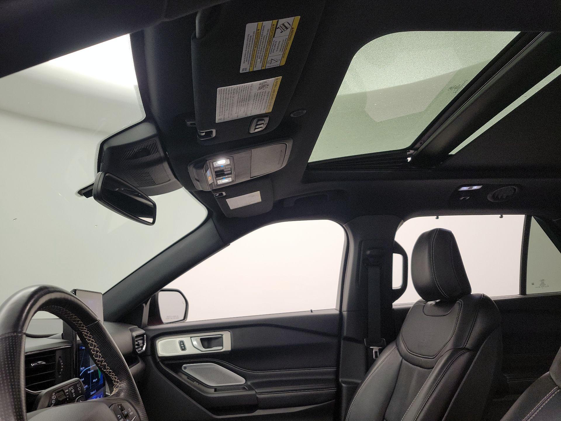 Thumbnail: 2020 Ford Explorer - 20