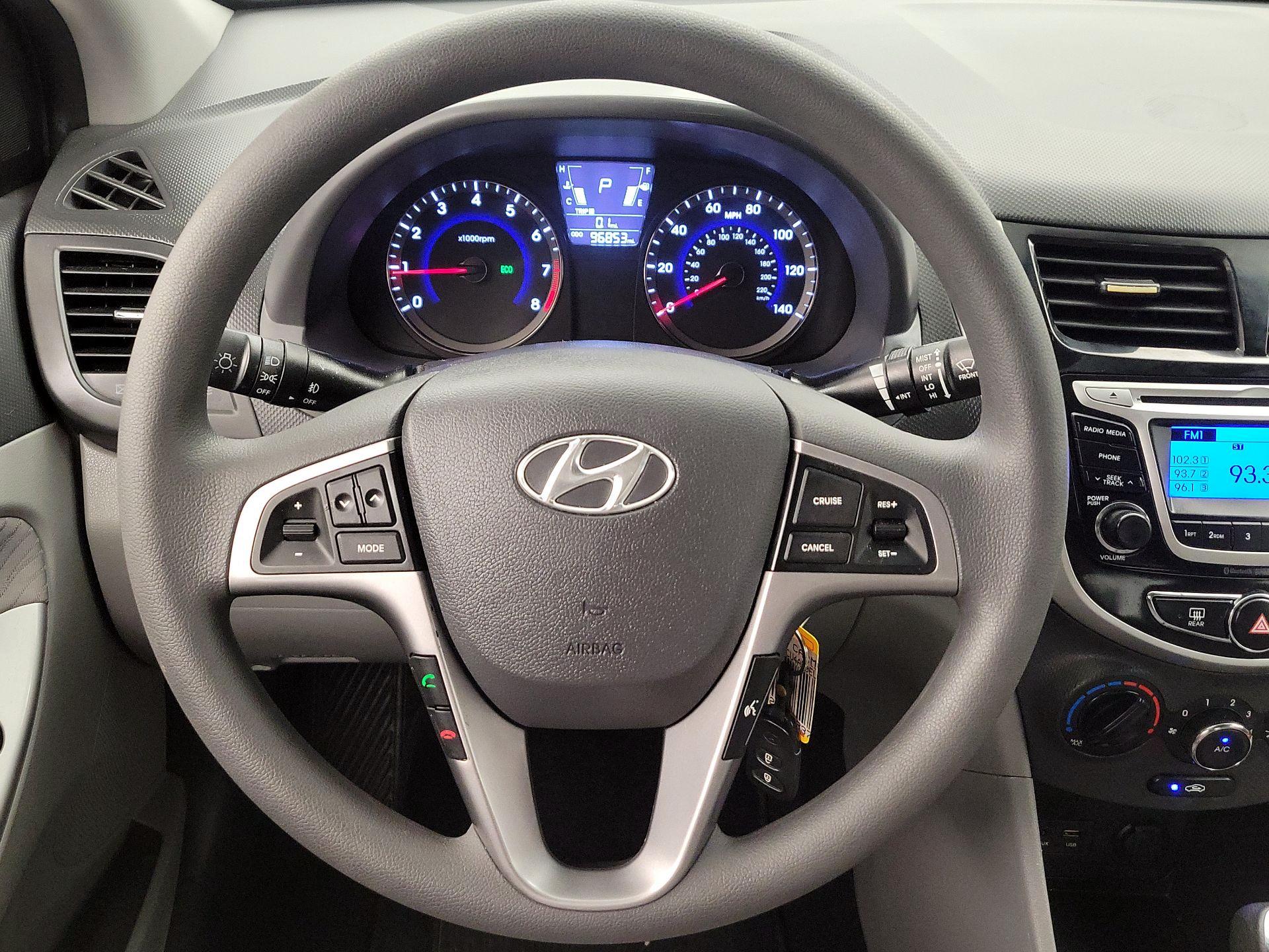 Thumbnail: 2014 Hyundai Accent - 10