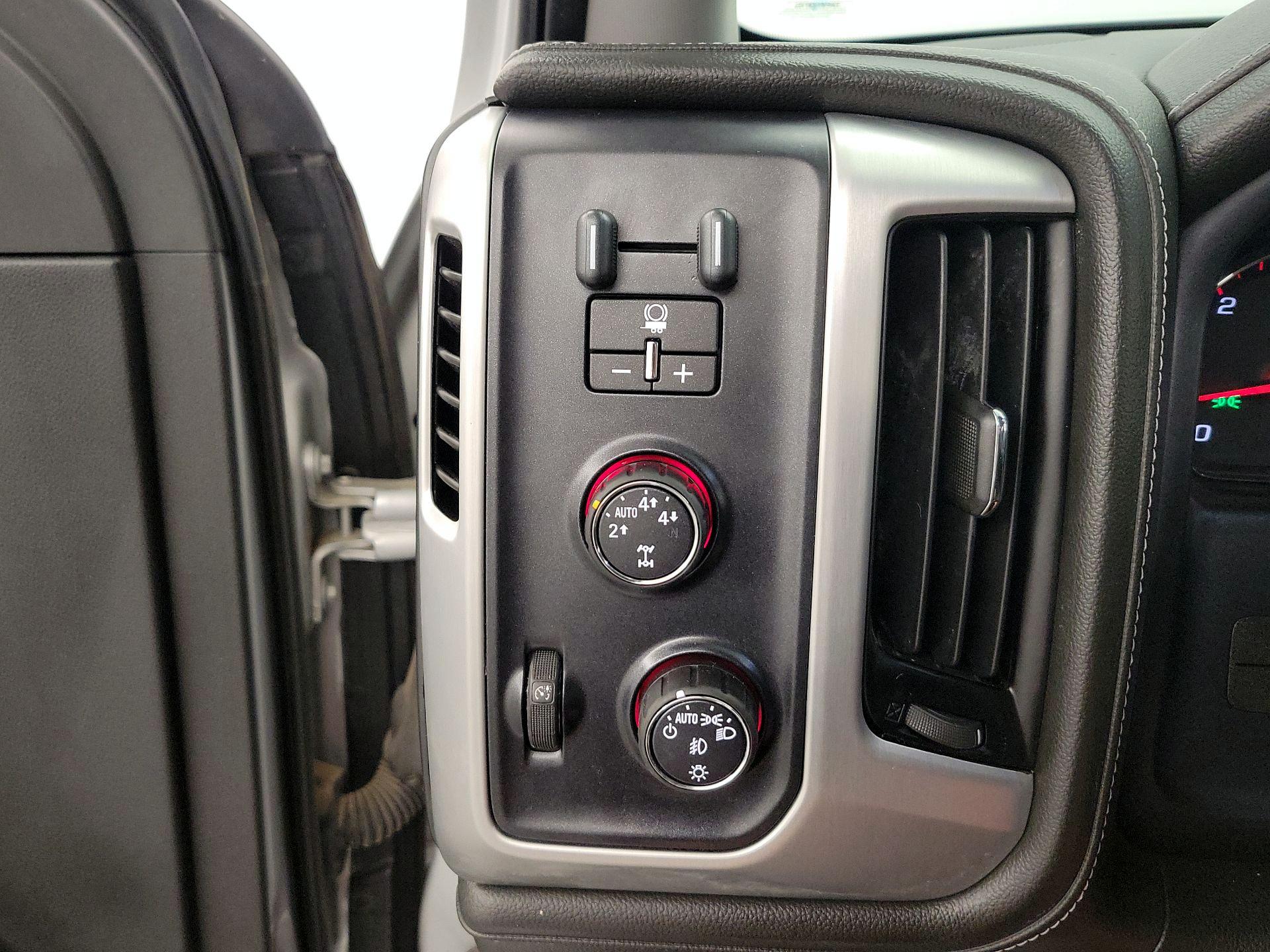Thumbnail: 2015 GMC Sierra 1500 - 13