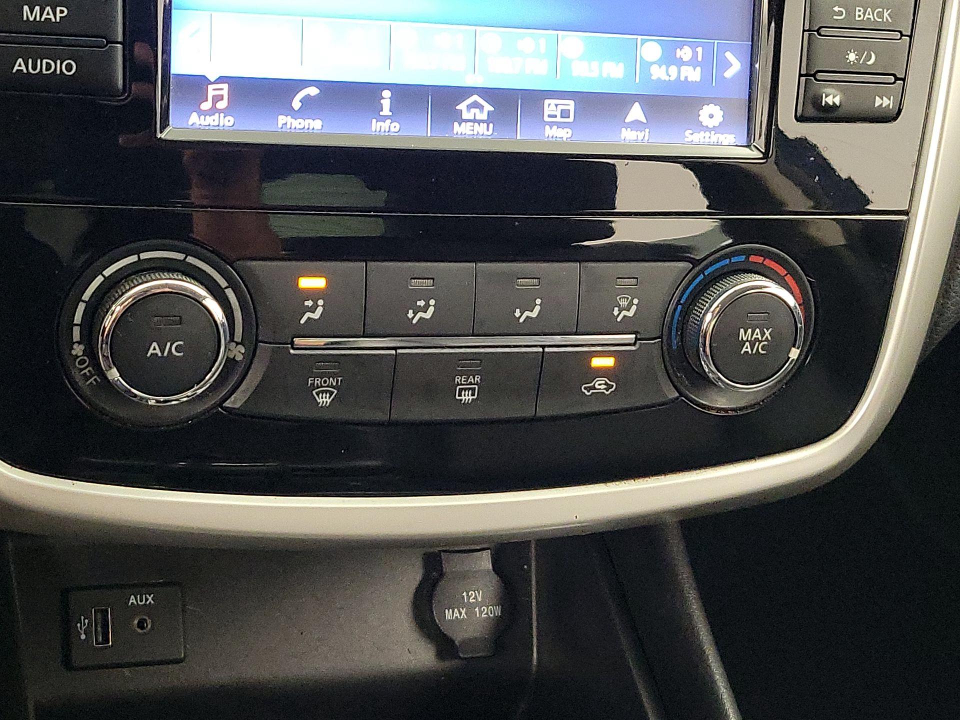 Thumbnail: 2018 Nissan Altima - 17