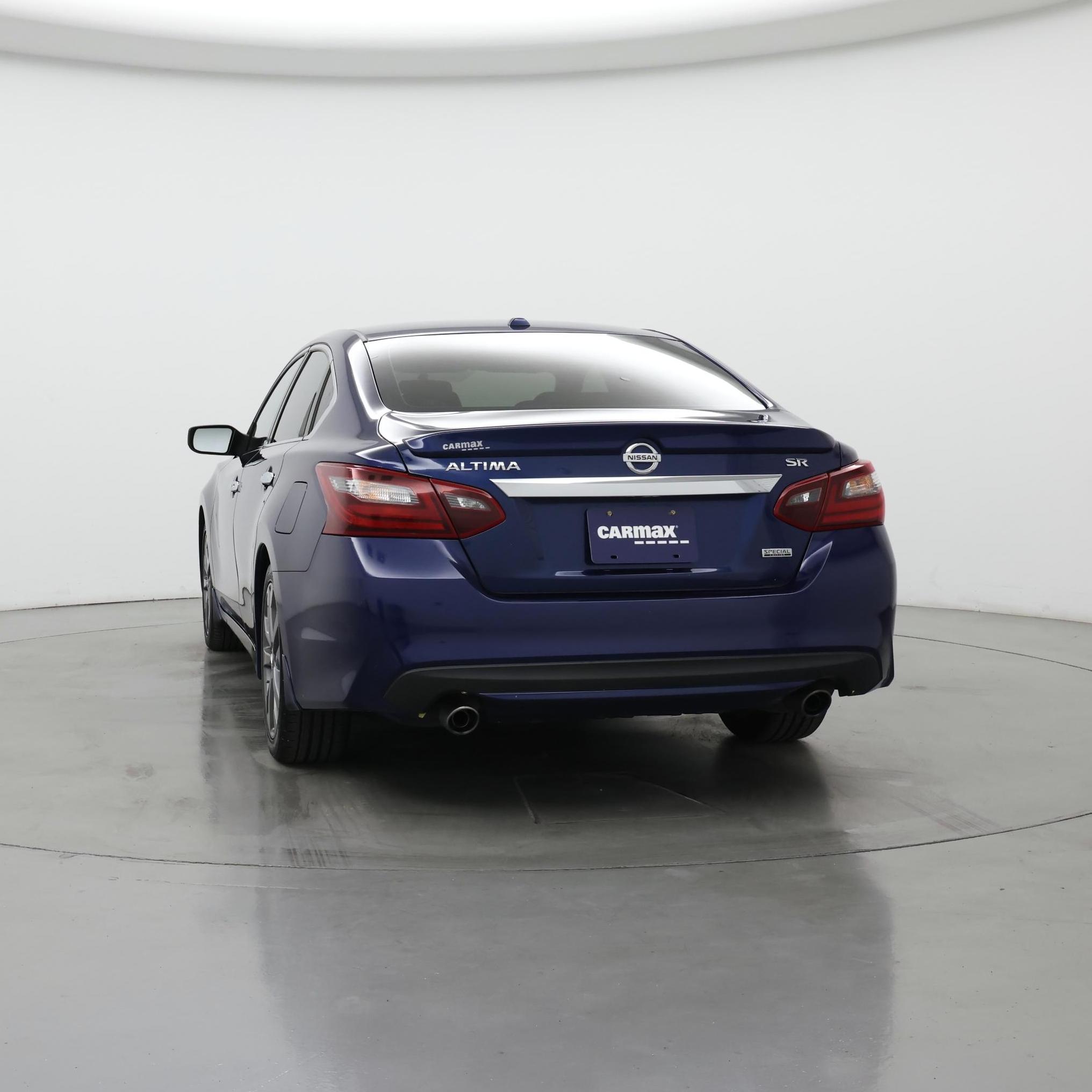 Thumbnail: 2018 Nissan Altima - 6