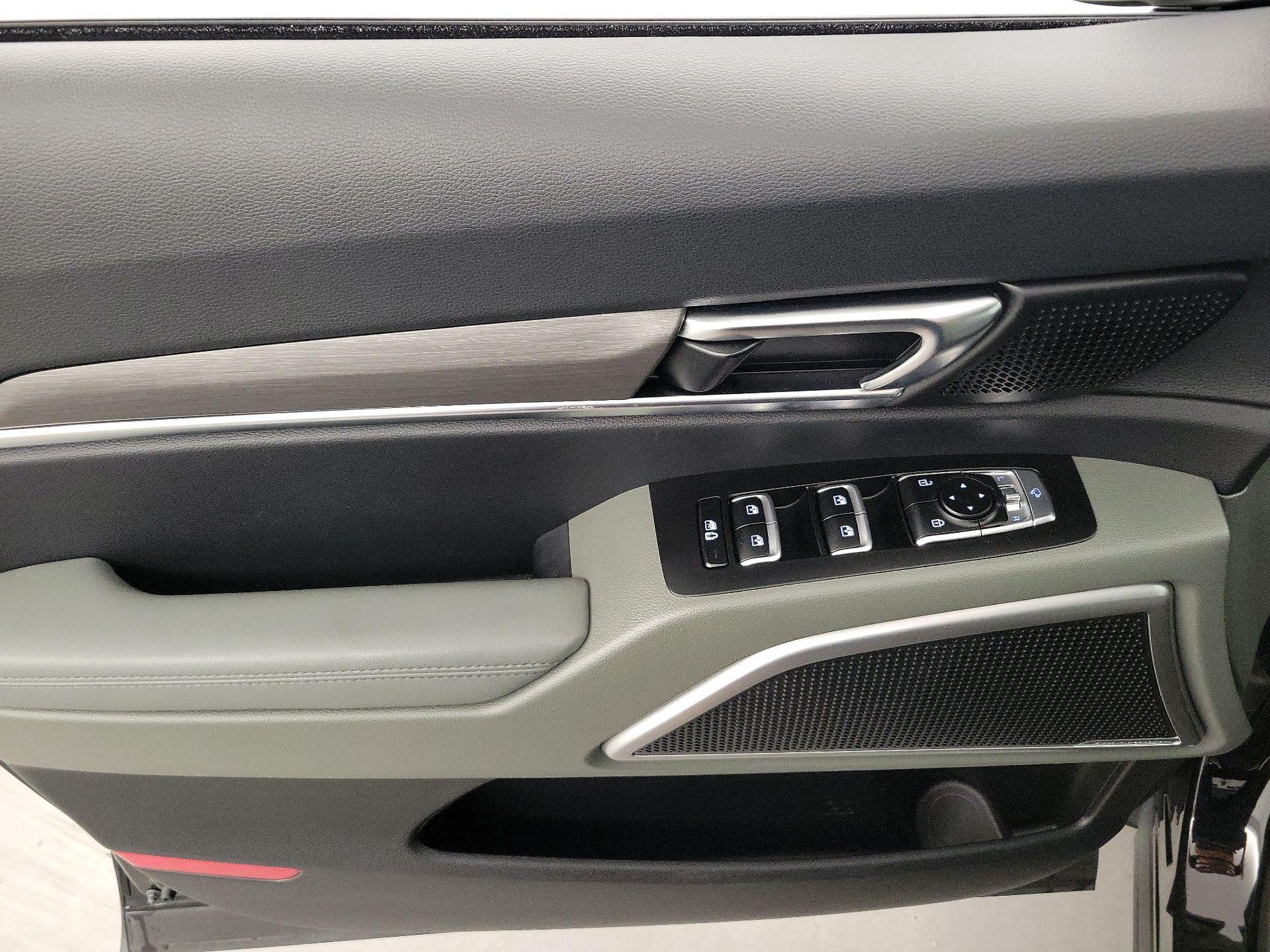 Thumbnail: 2023 Kia Telluride - 12