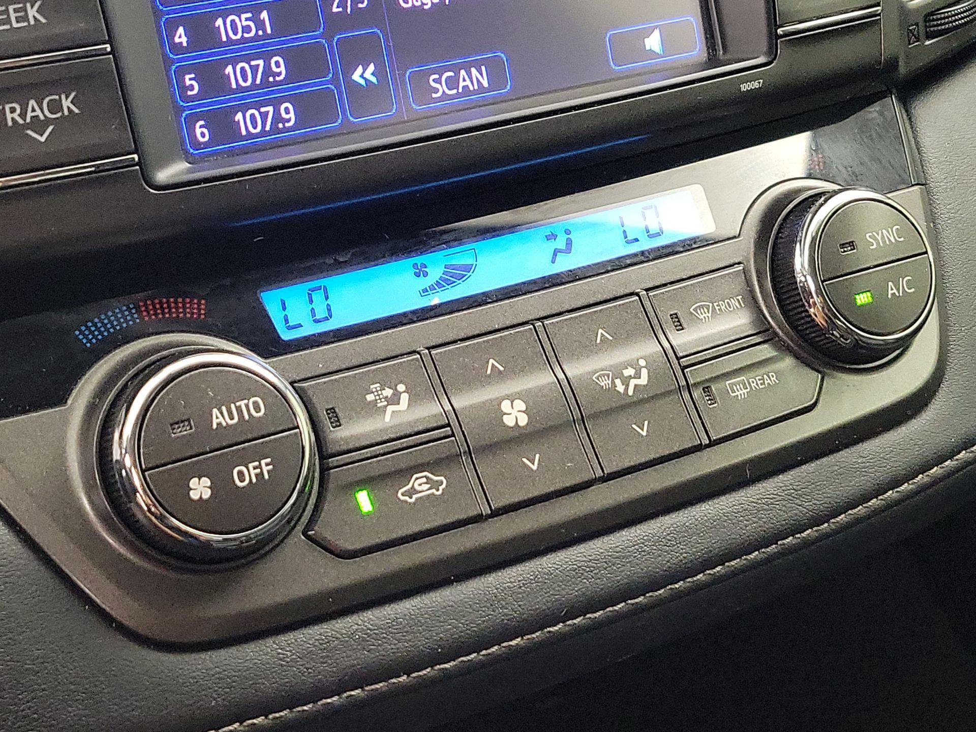 Thumbnail: 2013 Toyota RAV4 - 16