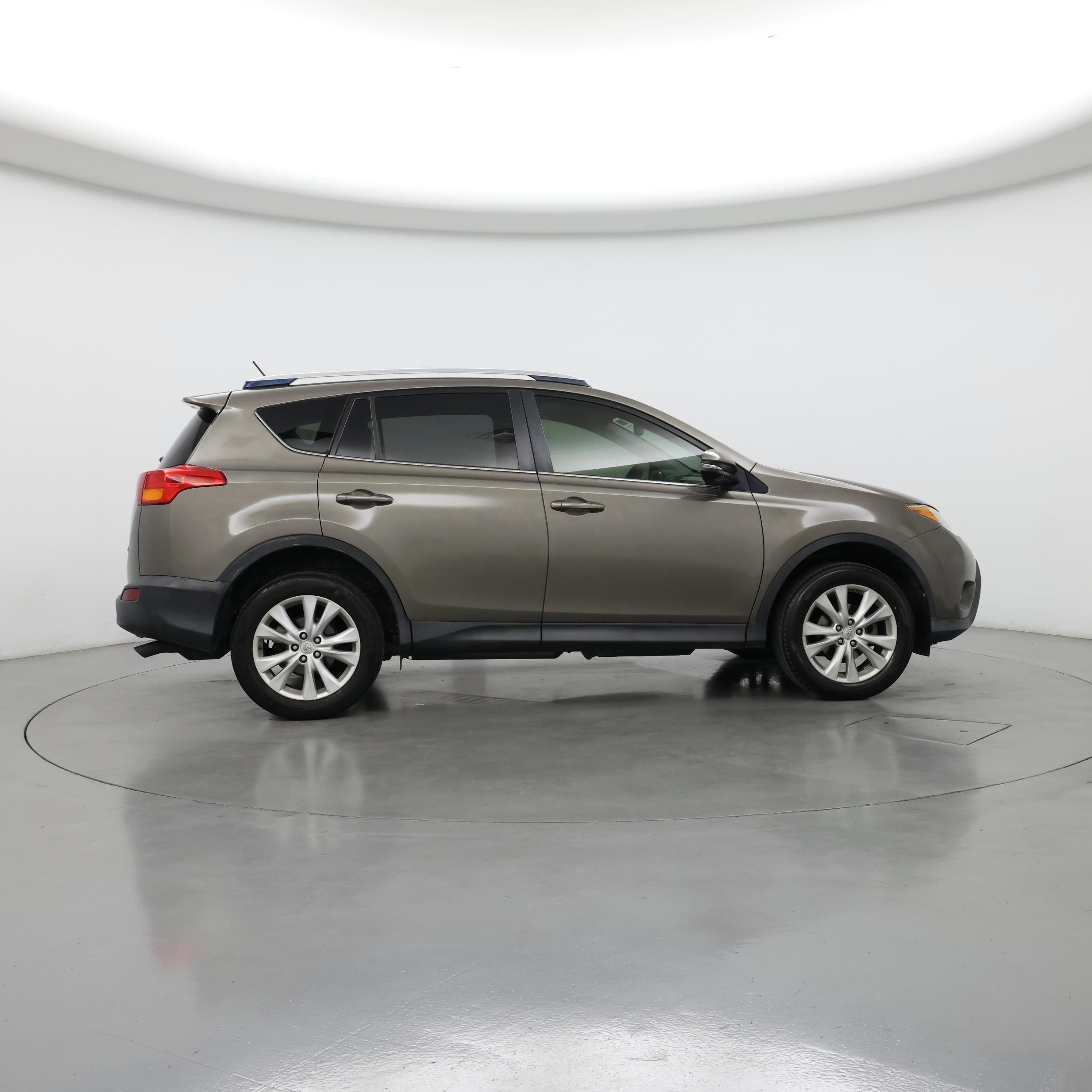 Thumbnail: 2013 Toyota RAV4 - 7